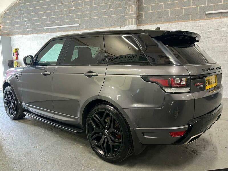 2016 Land Rover Range Rover Sport - Image 10