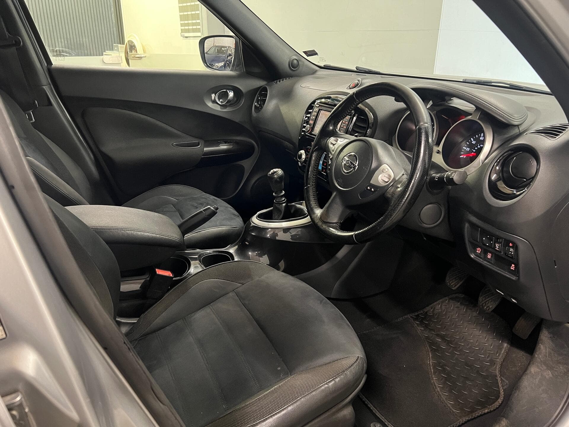 2017 Nissan Juke - Image 22