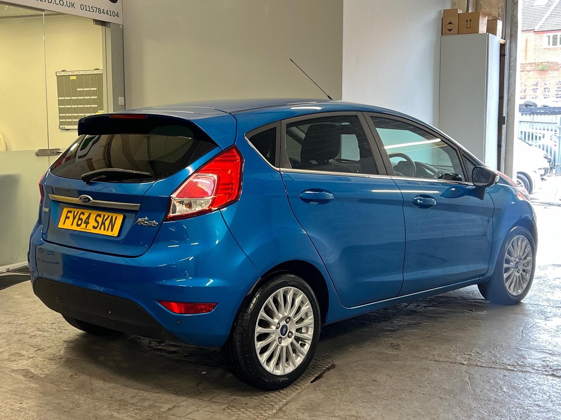 2014 Ford Fiesta - Image 9