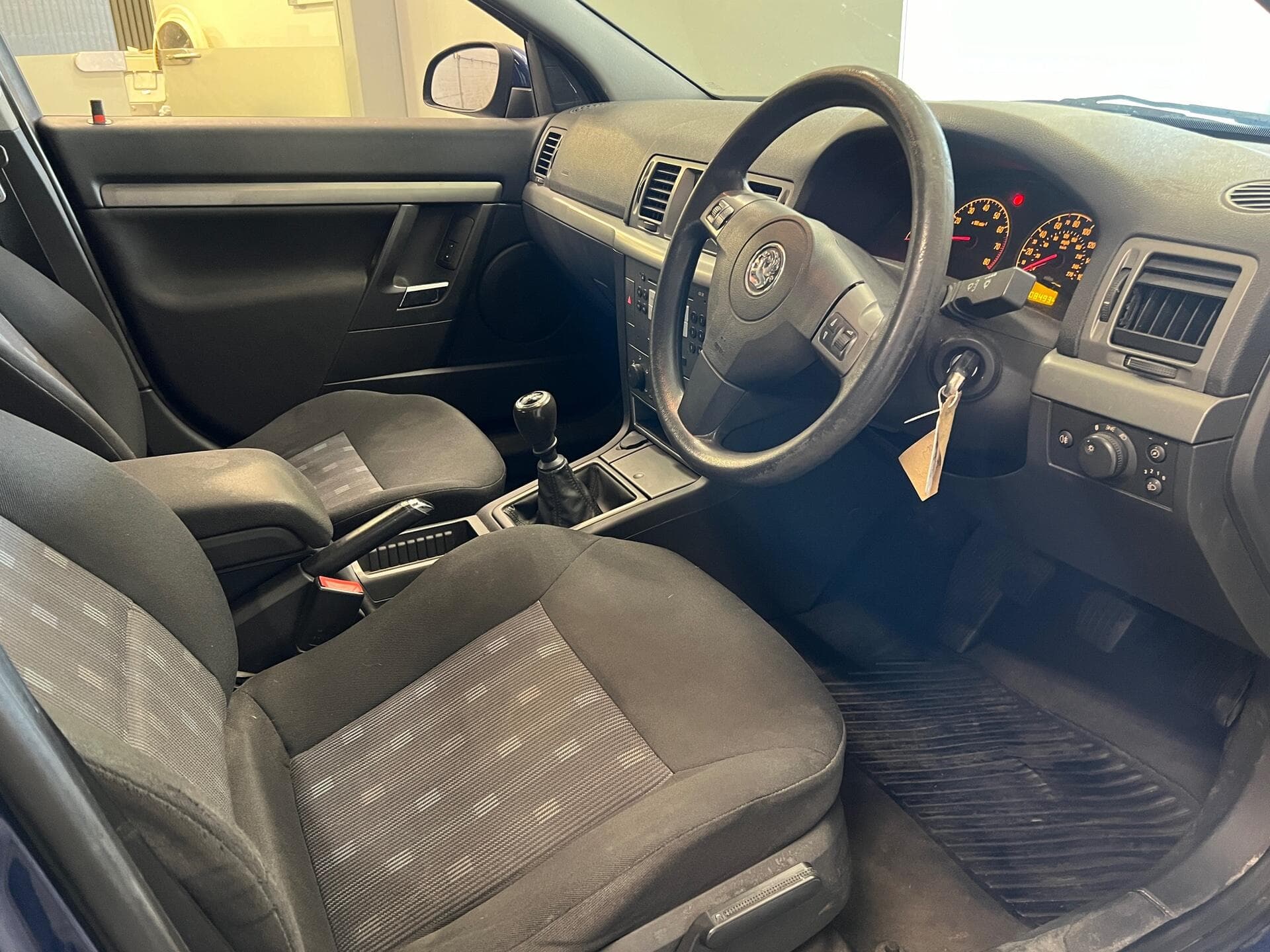 2007 Vauxhall Vectra - Image 16