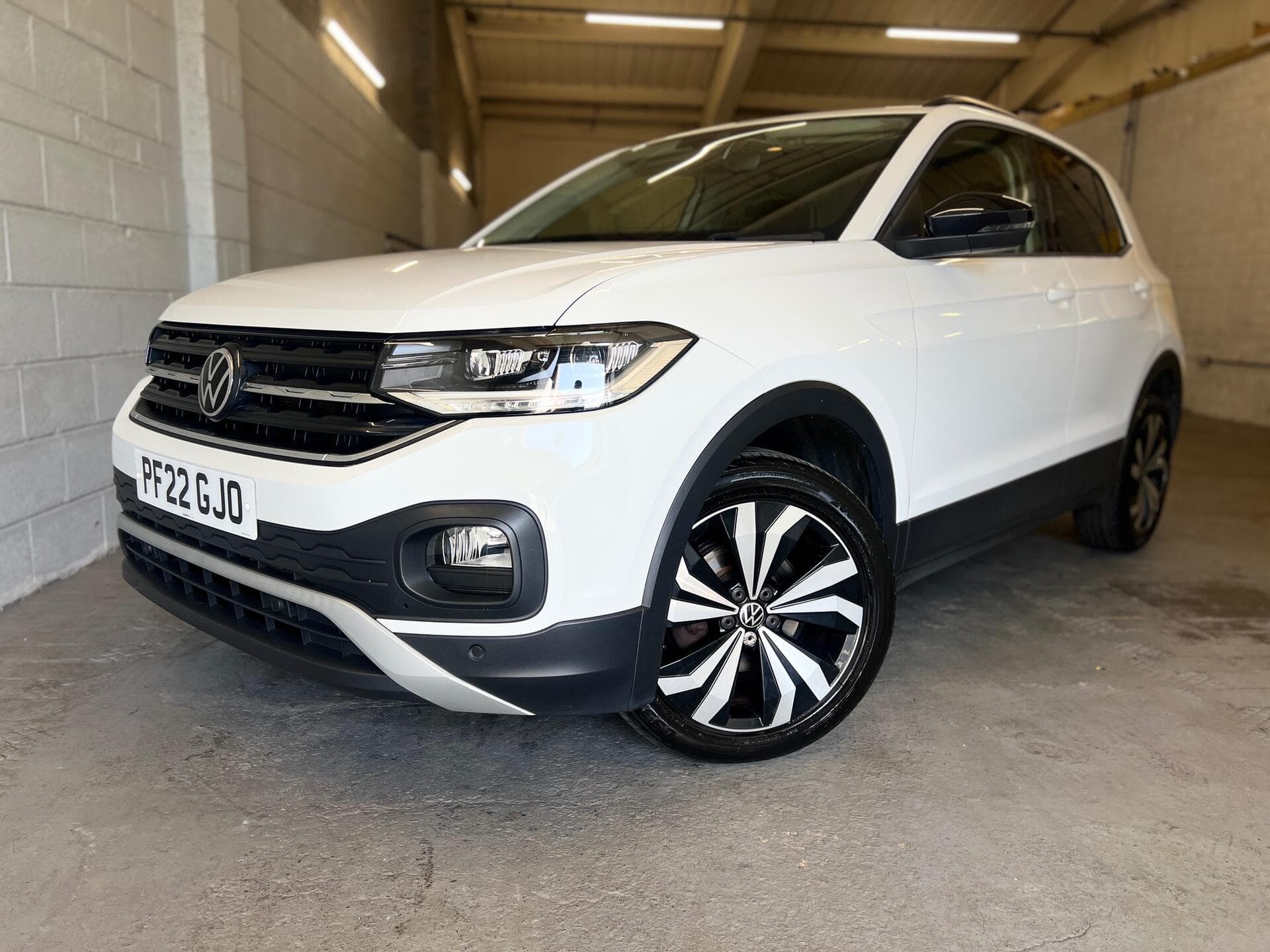 2022 Volkswagen T-Cross - Image 17