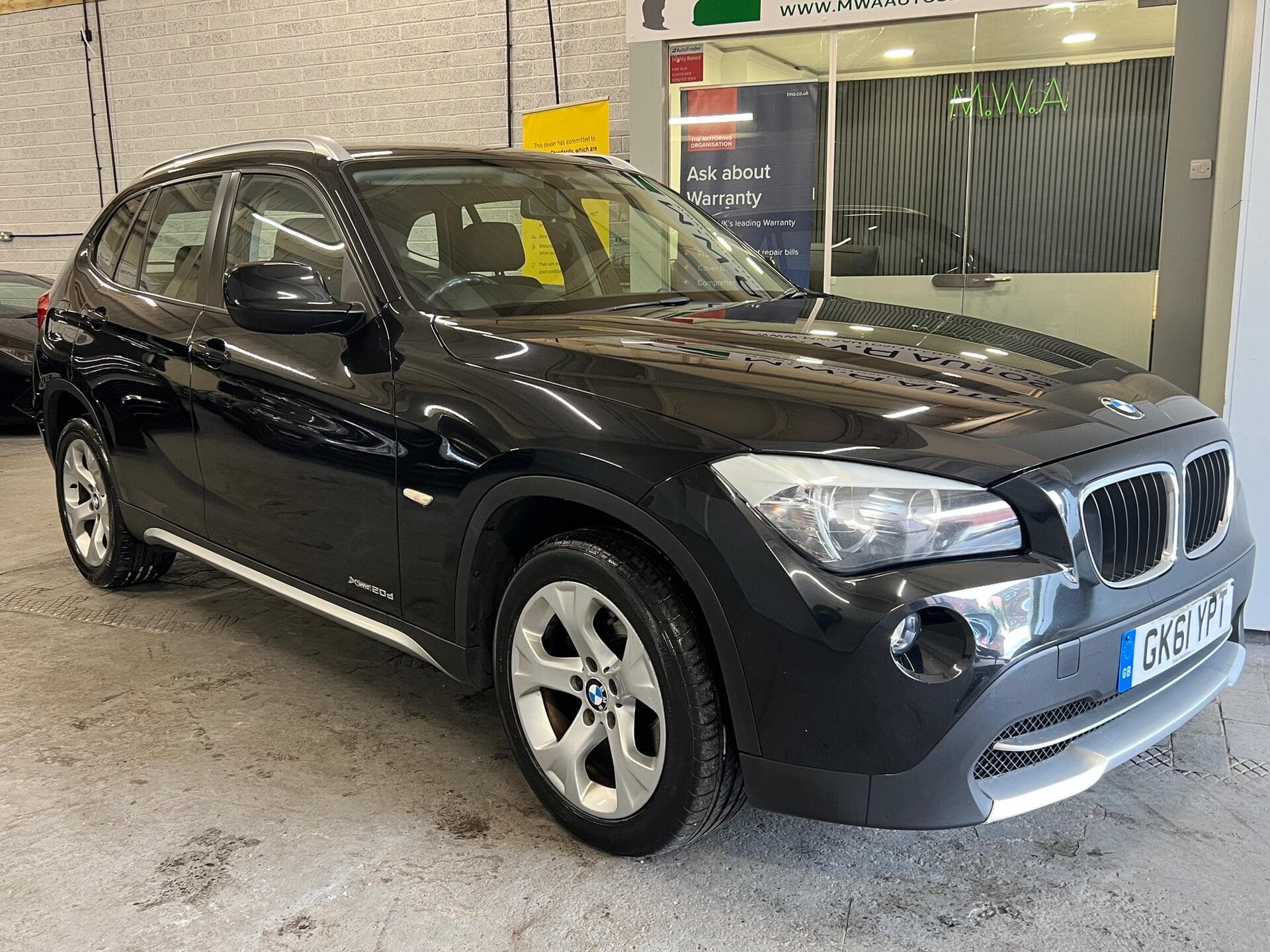 2011 BMW X1 - Image 6