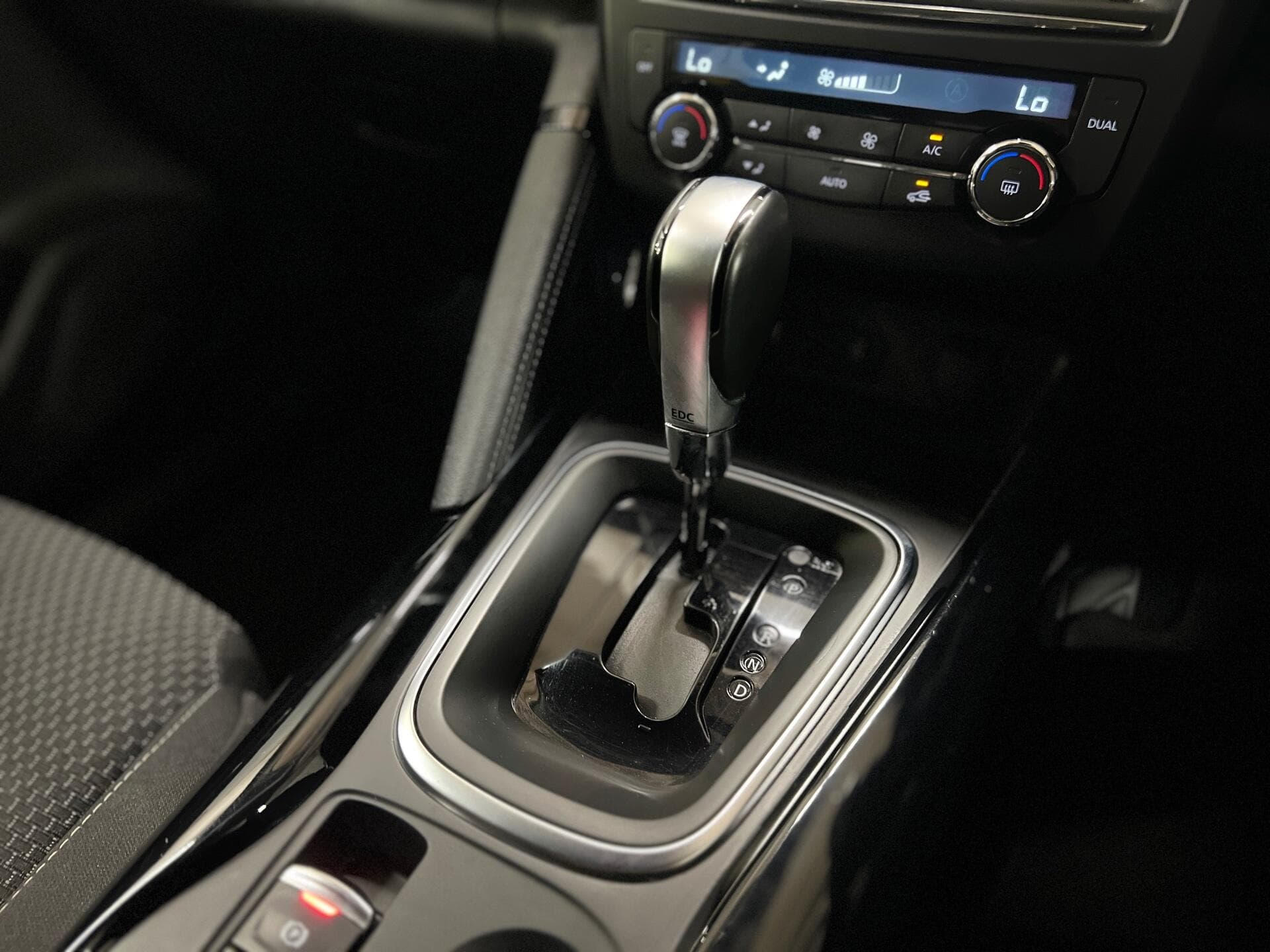 2017 Renault Kadjar - Image 46