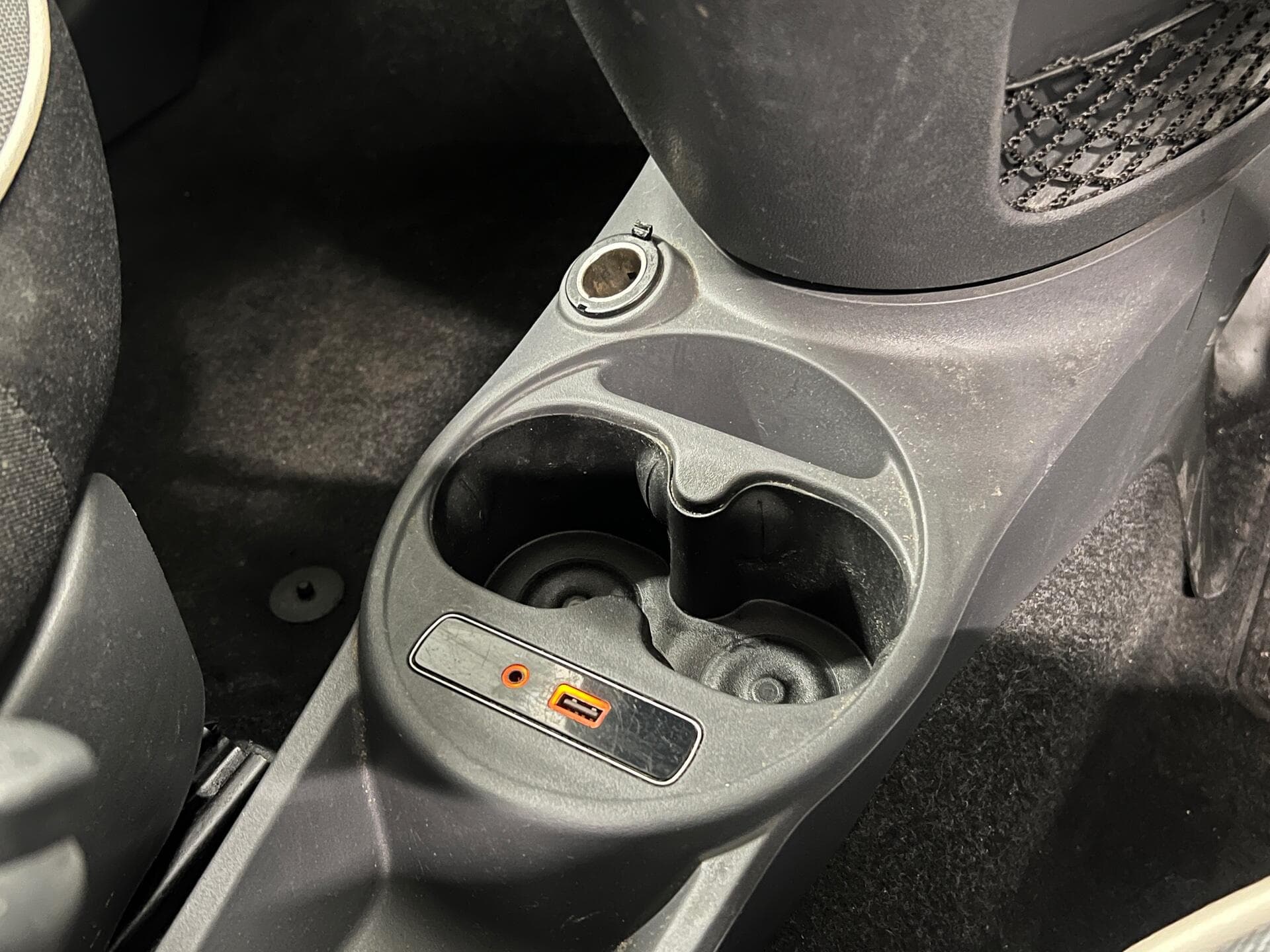2015 Fiat 500 - Image 35