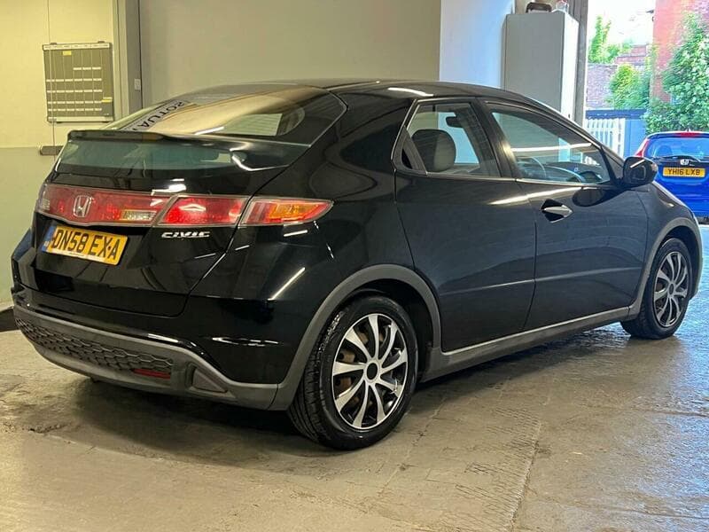 2009 Honda Civic - Image 6