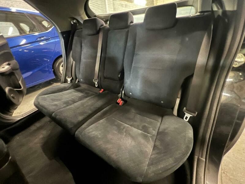 2009 Honda Civic - Image 30