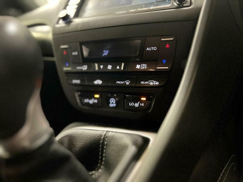 2015 Honda Civic - Image 45