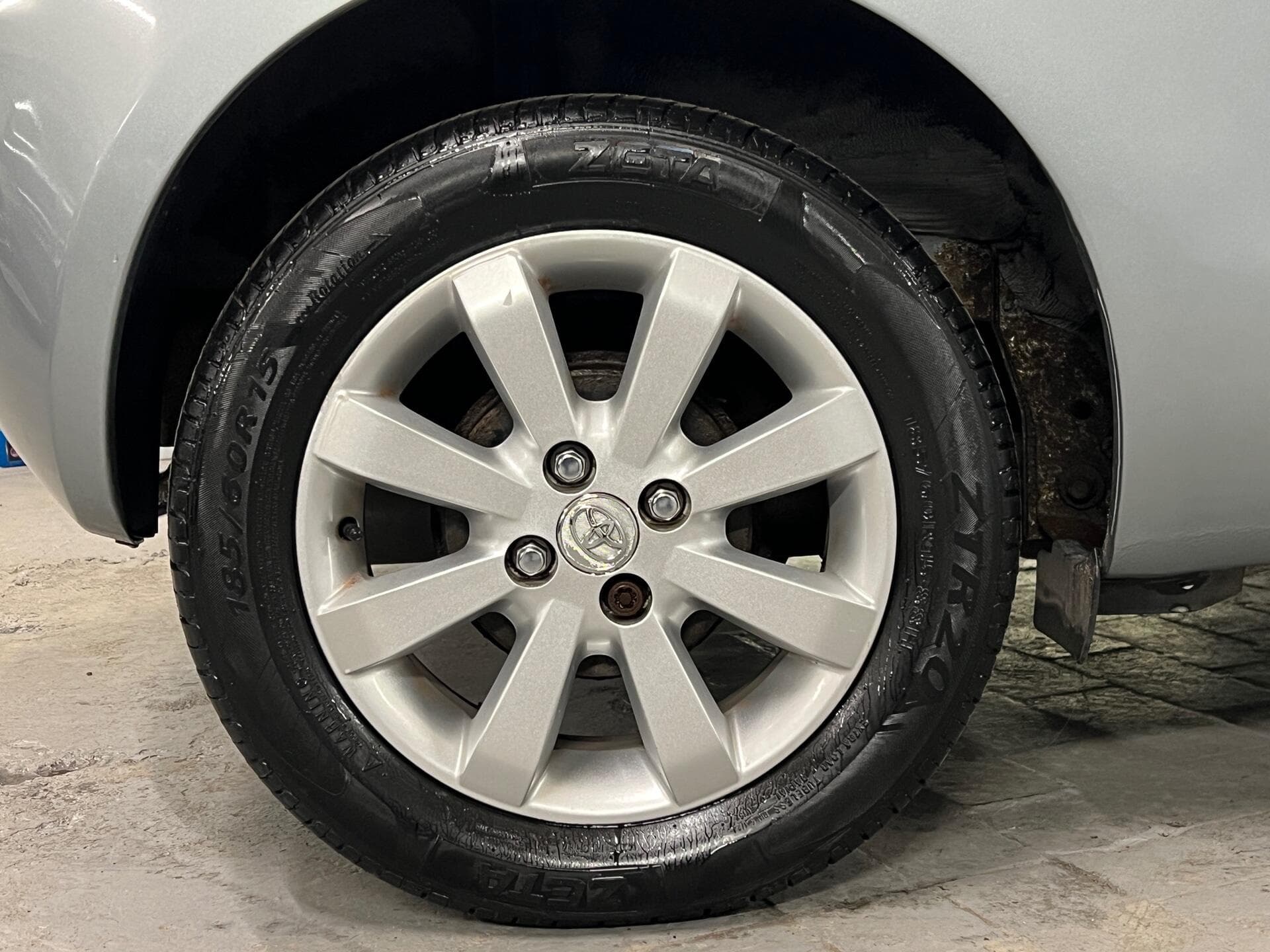 2008 Toyota Yaris - Image 16