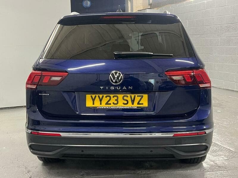 2023 Volkswagen Tiguan Allspace - Image 12