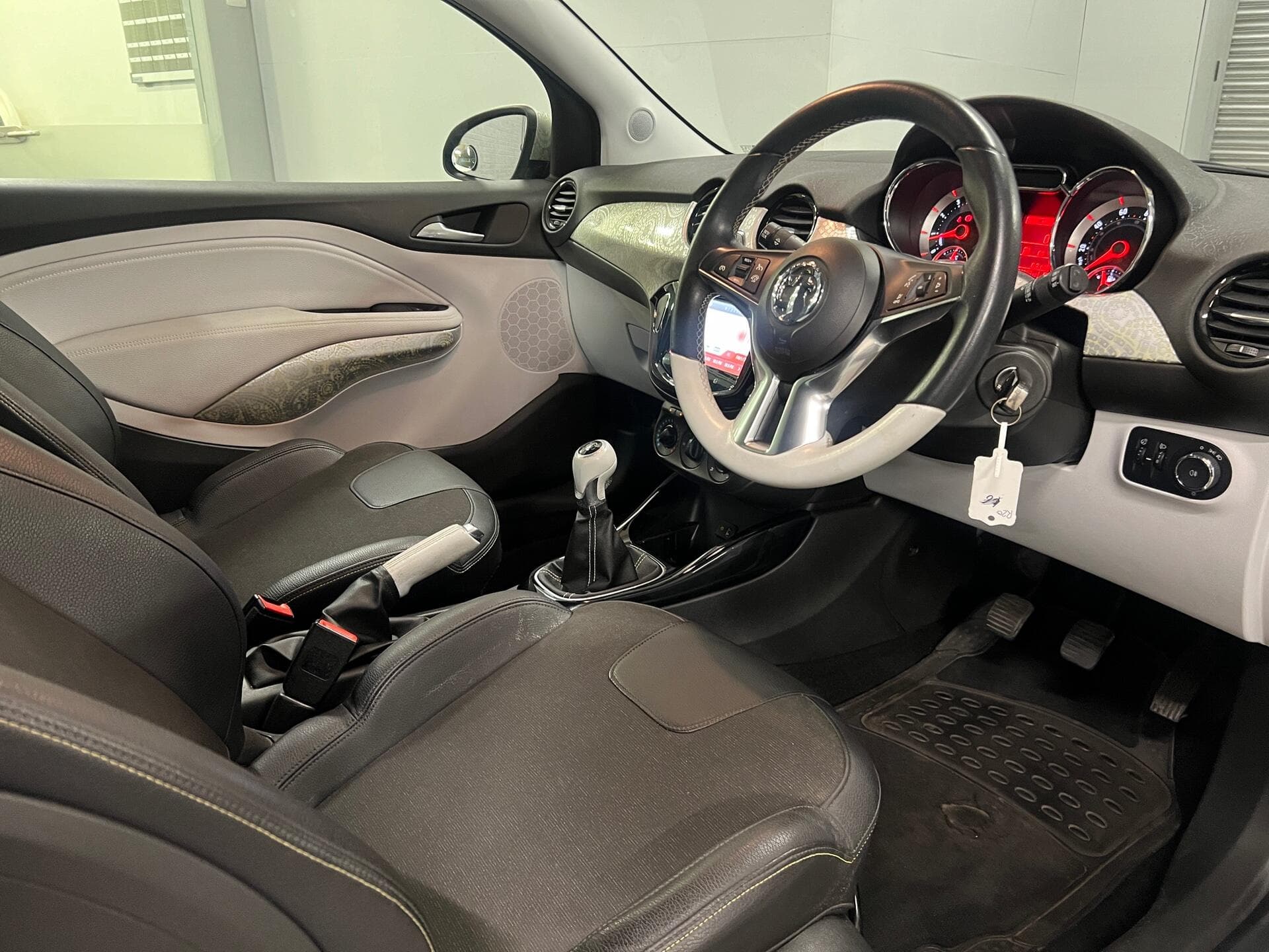 2015 Vauxhall ADAM - Image 23