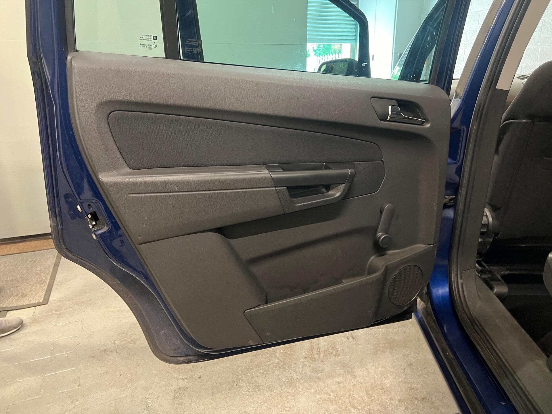 2011 Vauxhall Zafira - Image 33