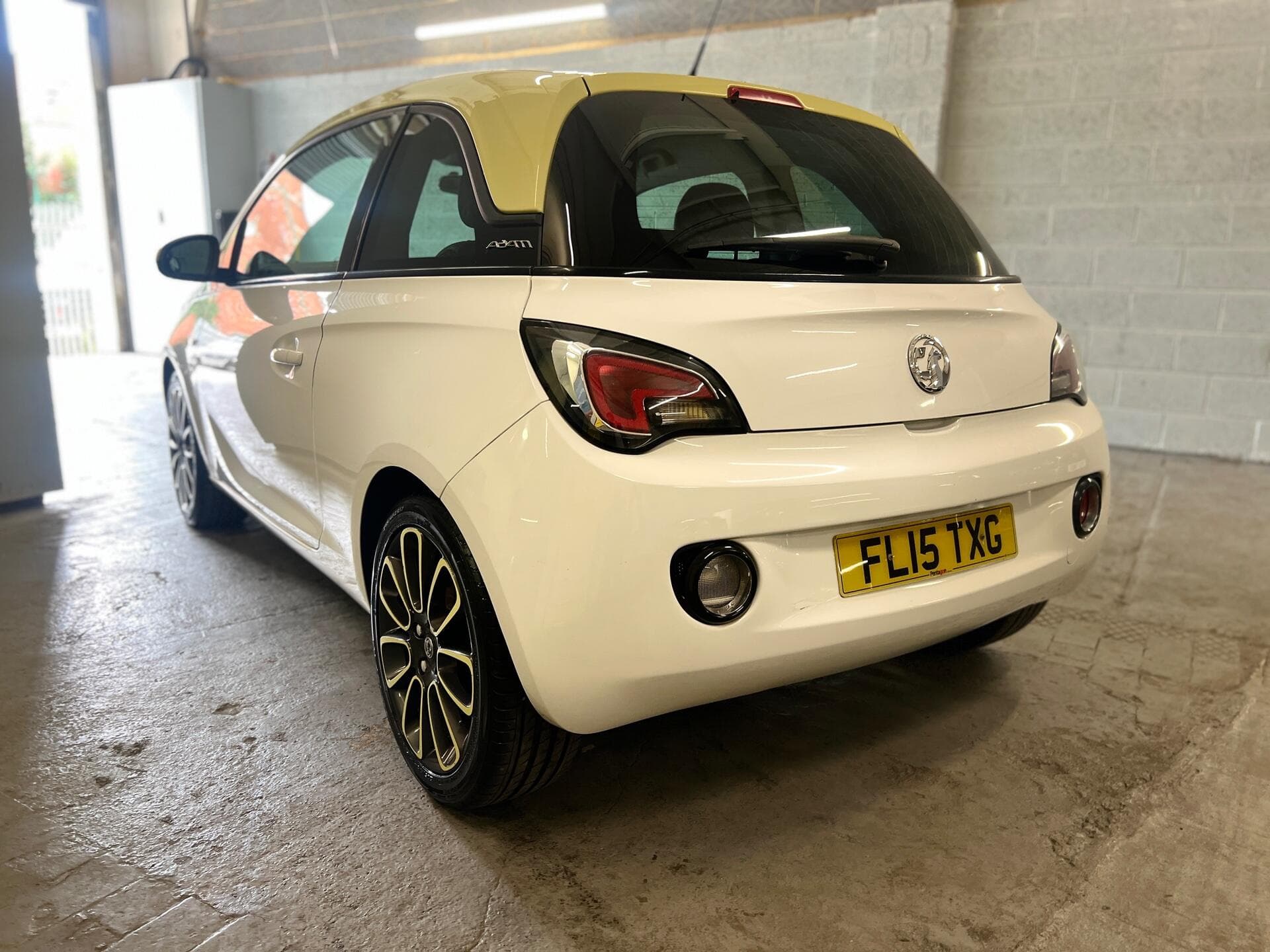 2015 Vauxhall ADAM - Image 13