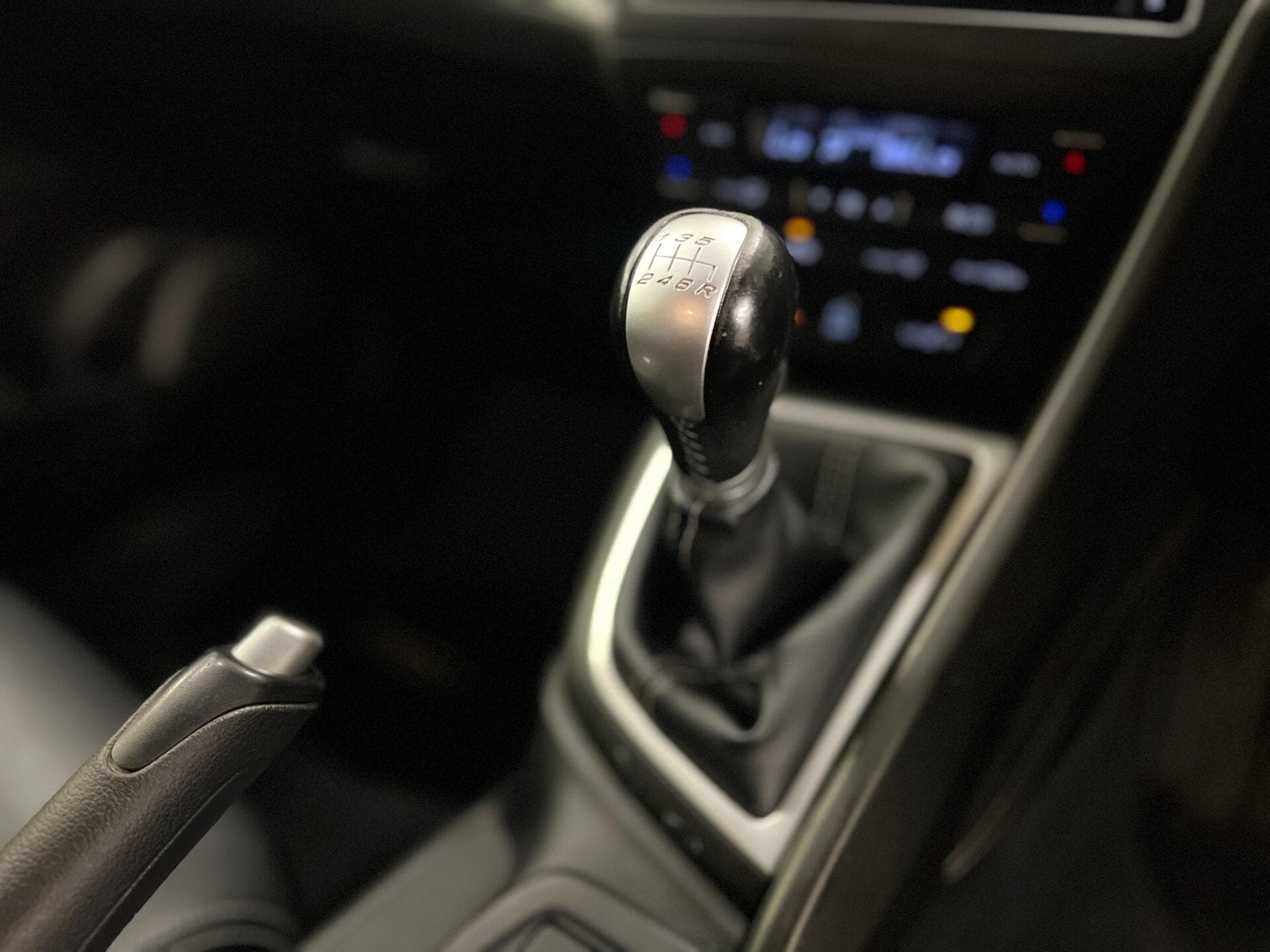 2015 Honda Civic - Image 44