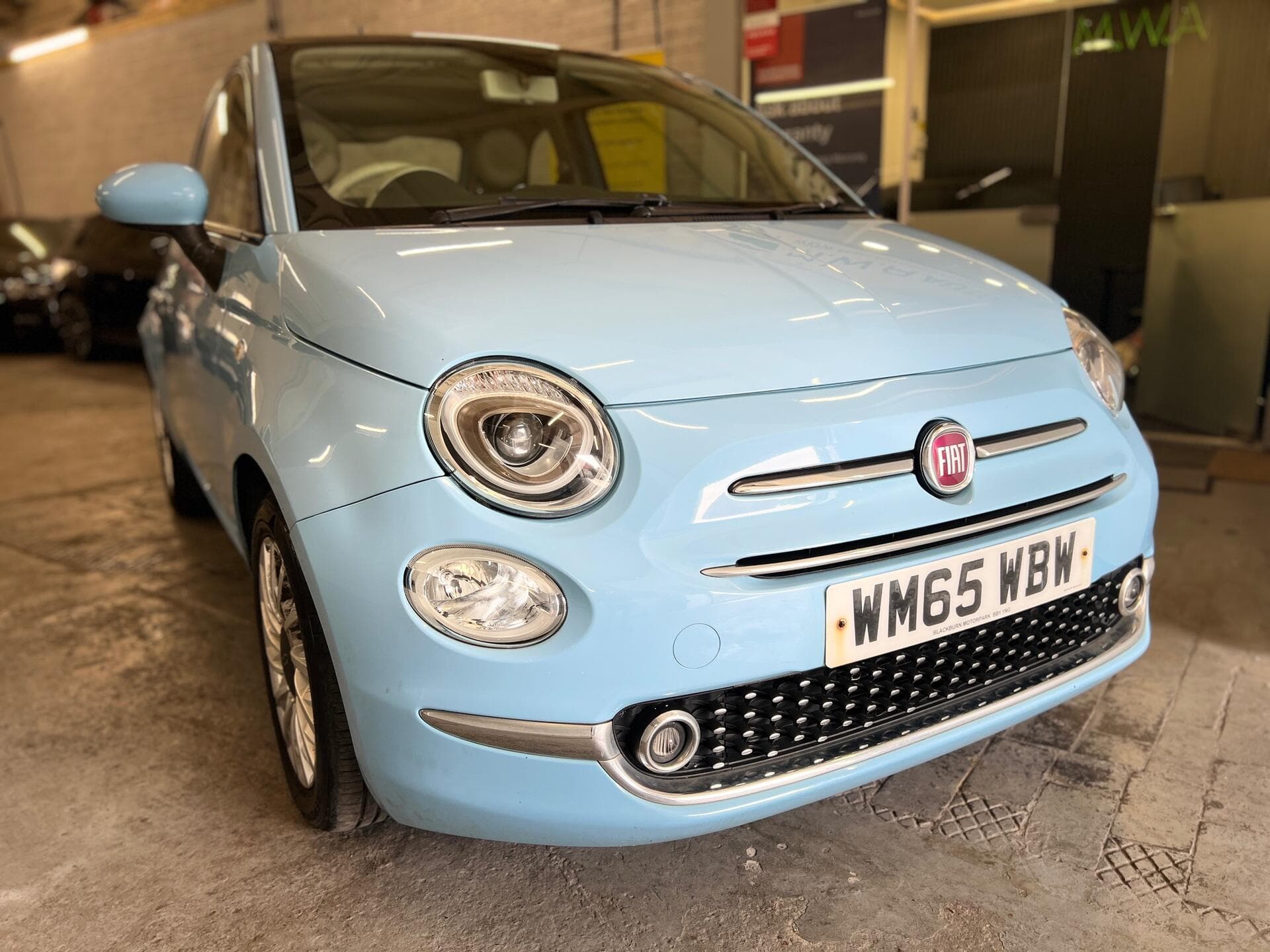 2015 Fiat 500 - Image 10