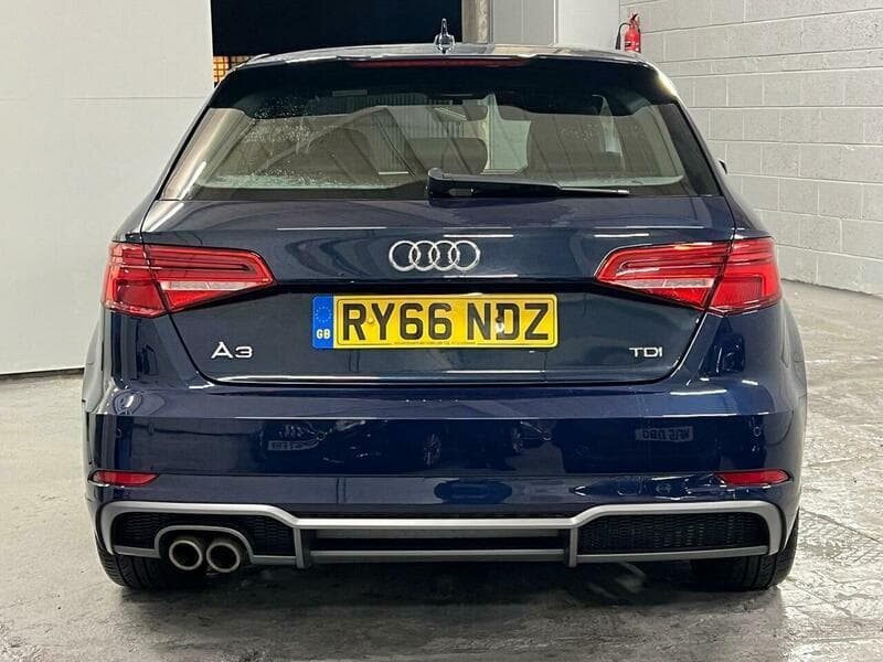 2017 Audi A3 - Image 10