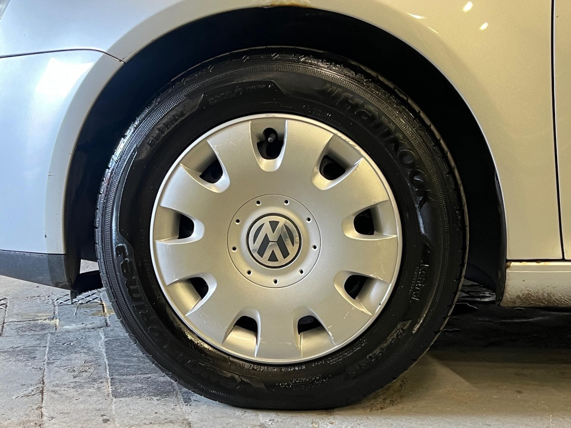 2008 Volkswagen Golf - Image 14