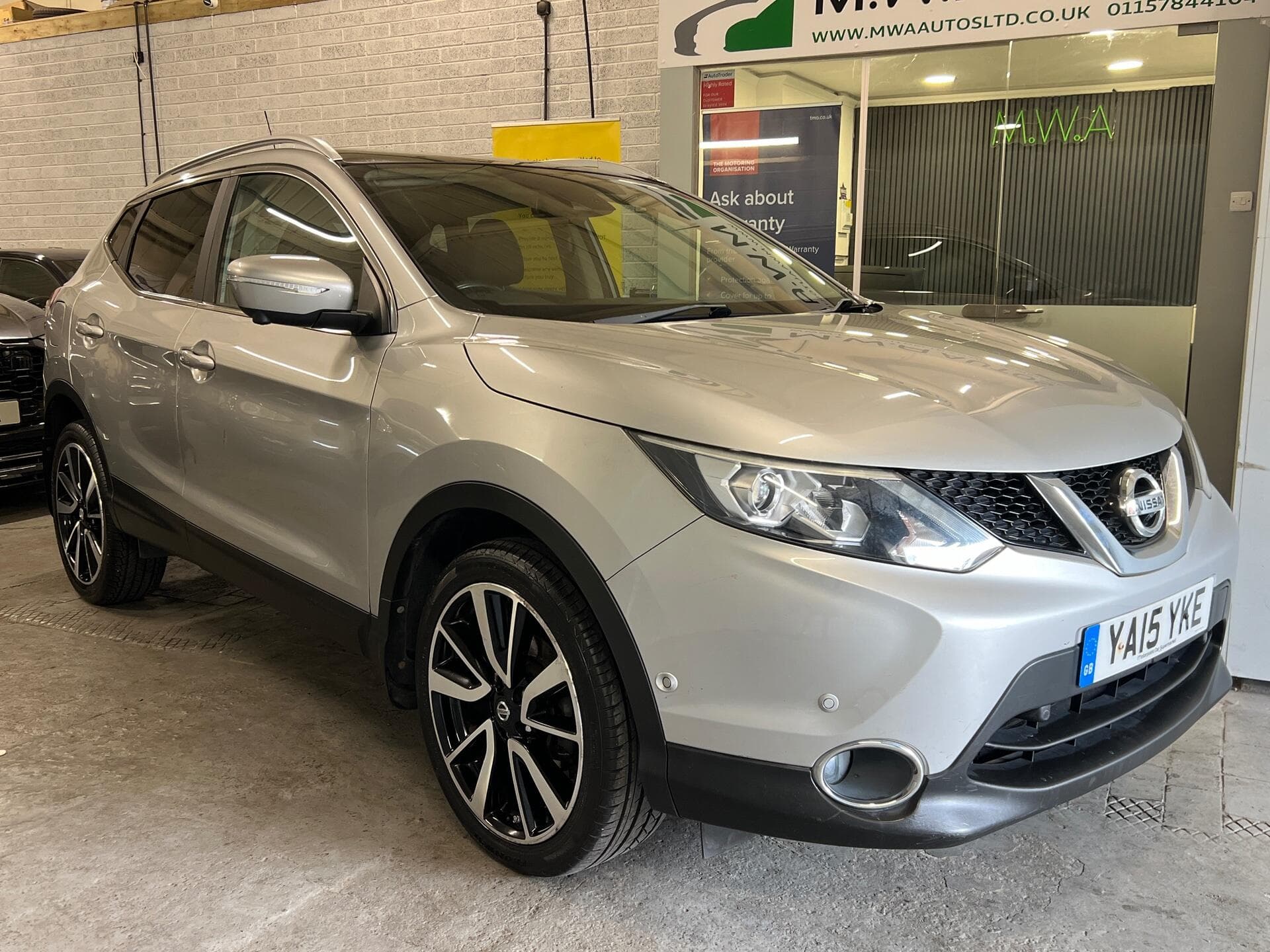 2015 Nissan Qashqai - Image 3