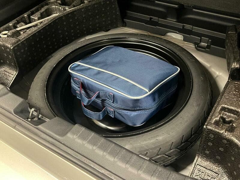 2019 Toyota Corolla - Image 55