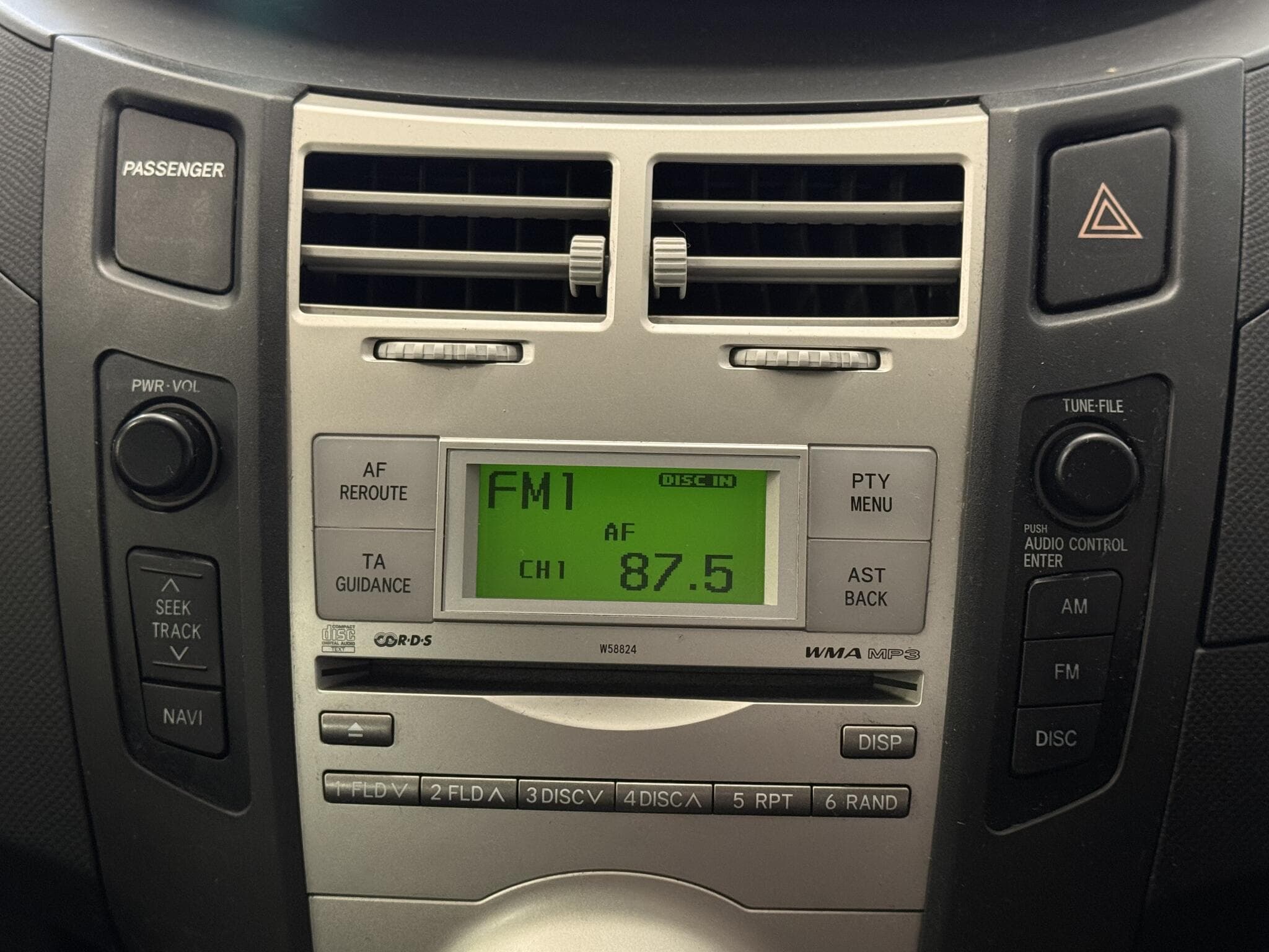 2006 Toyota Yaris - Image 25