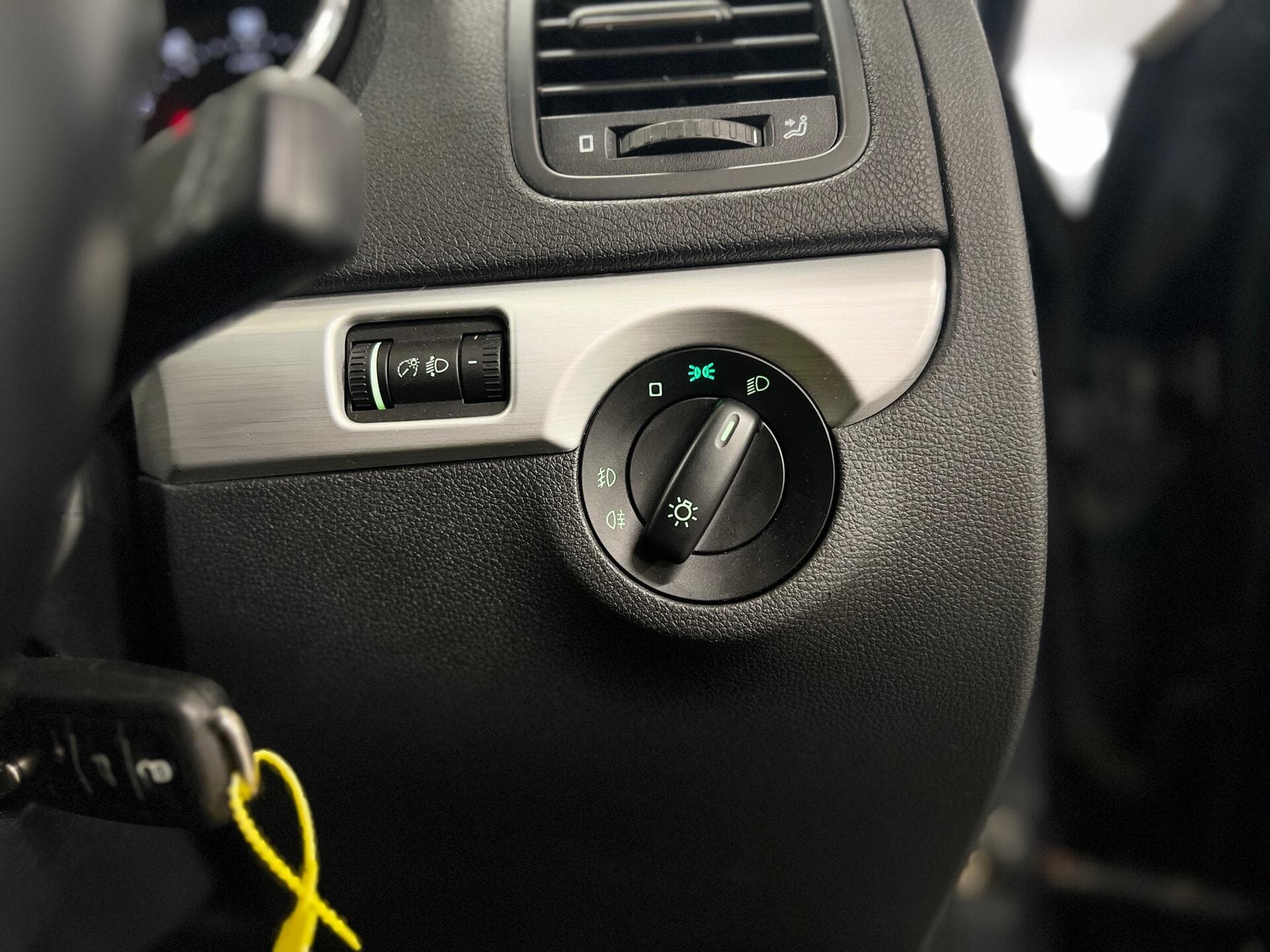2015 Skoda Yeti - Image 35