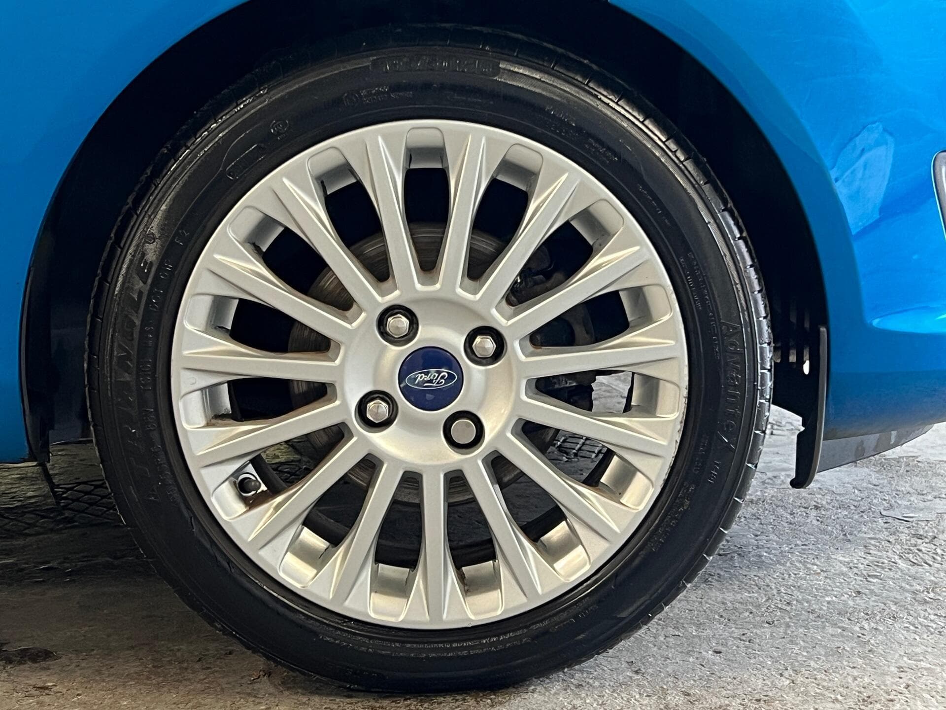 2014 Ford Fiesta - Image 20