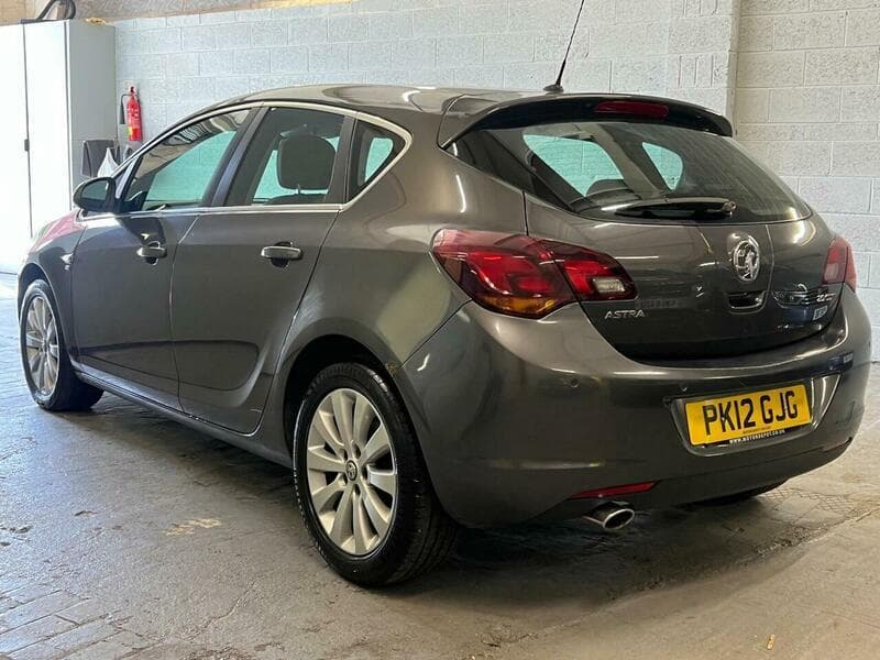 2012 Vauxhall Astra - Image 10