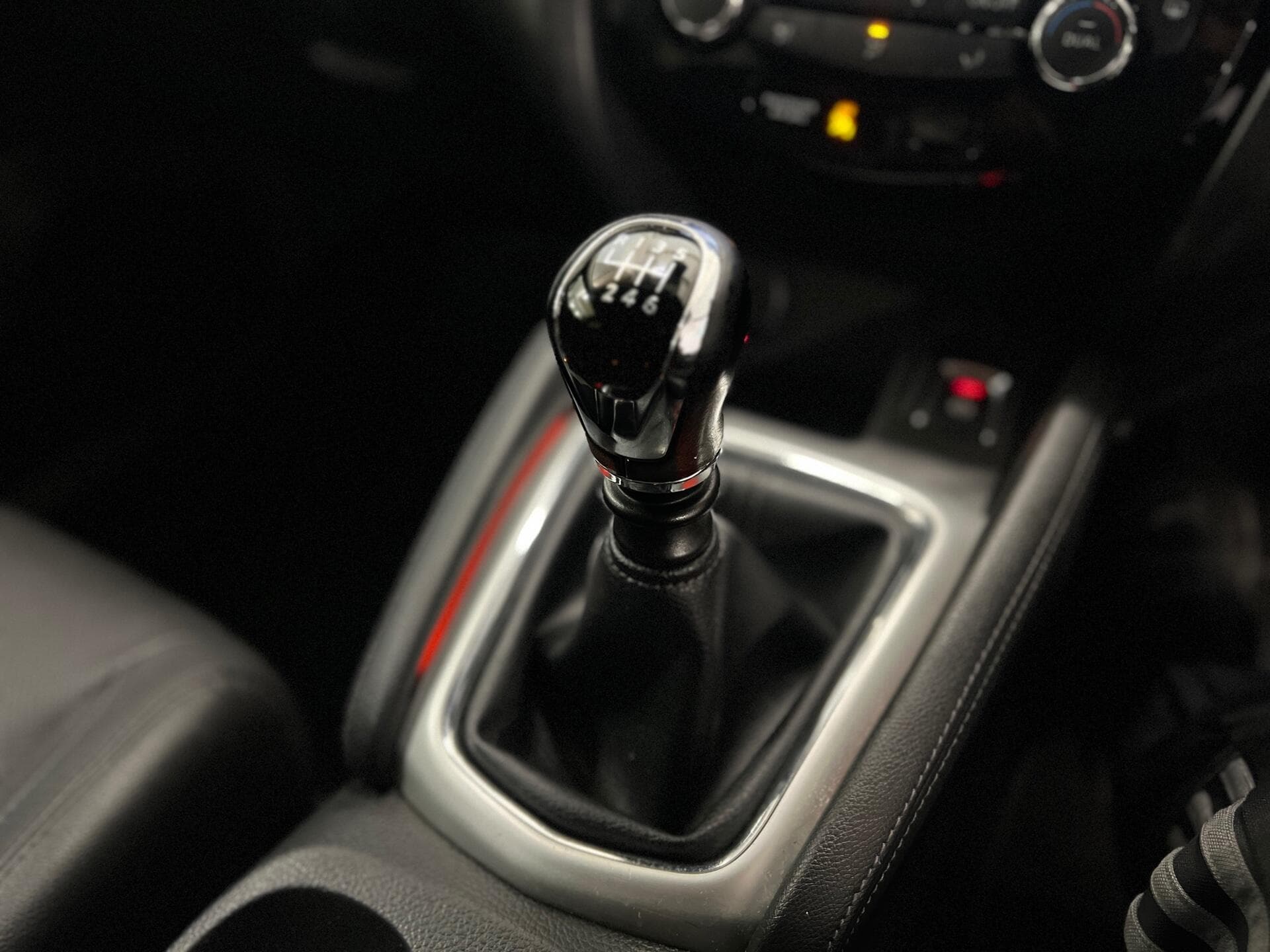 2015 Nissan Qashqai - Image 41