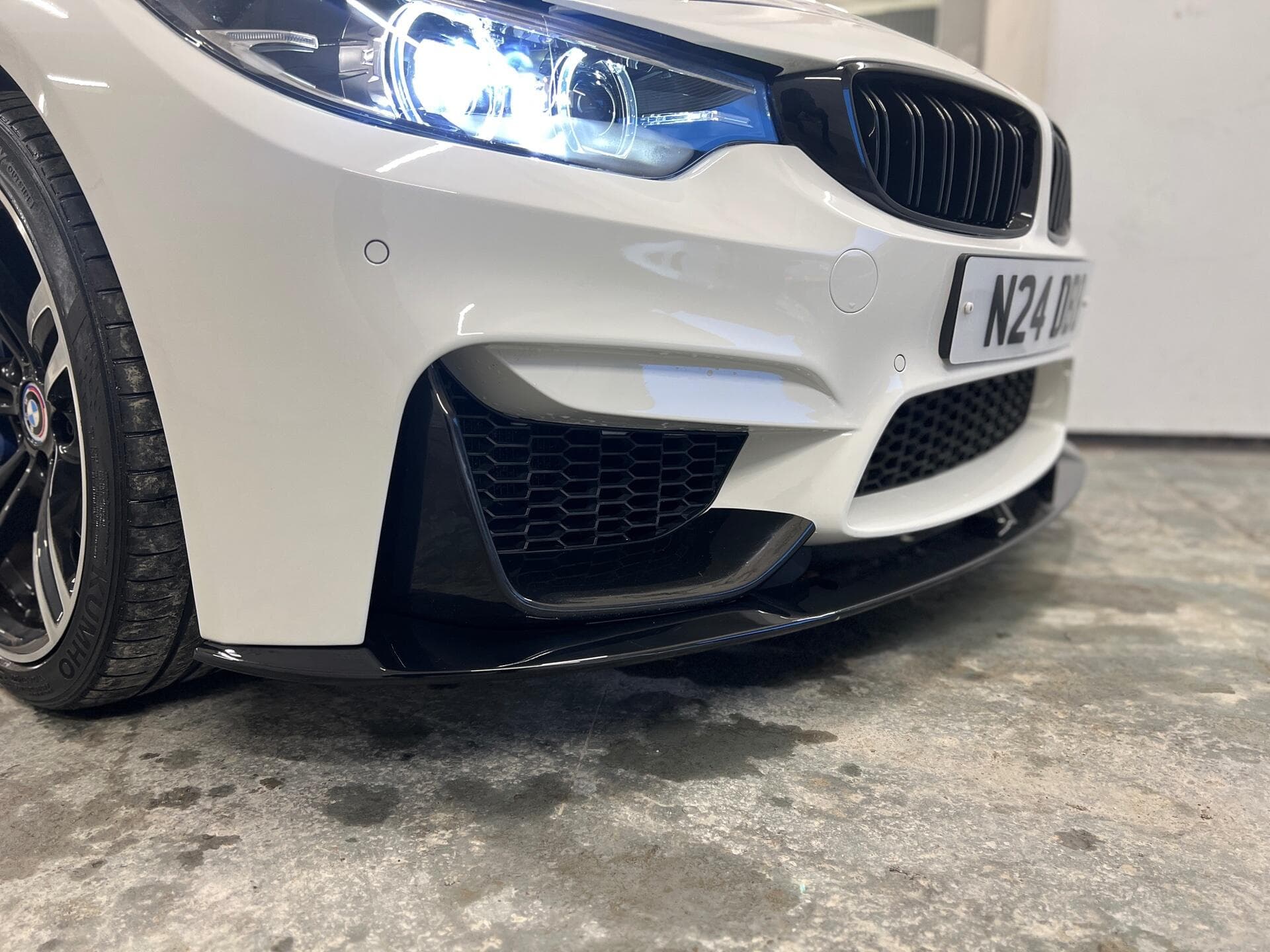 2017 BMW M4 - Image 30