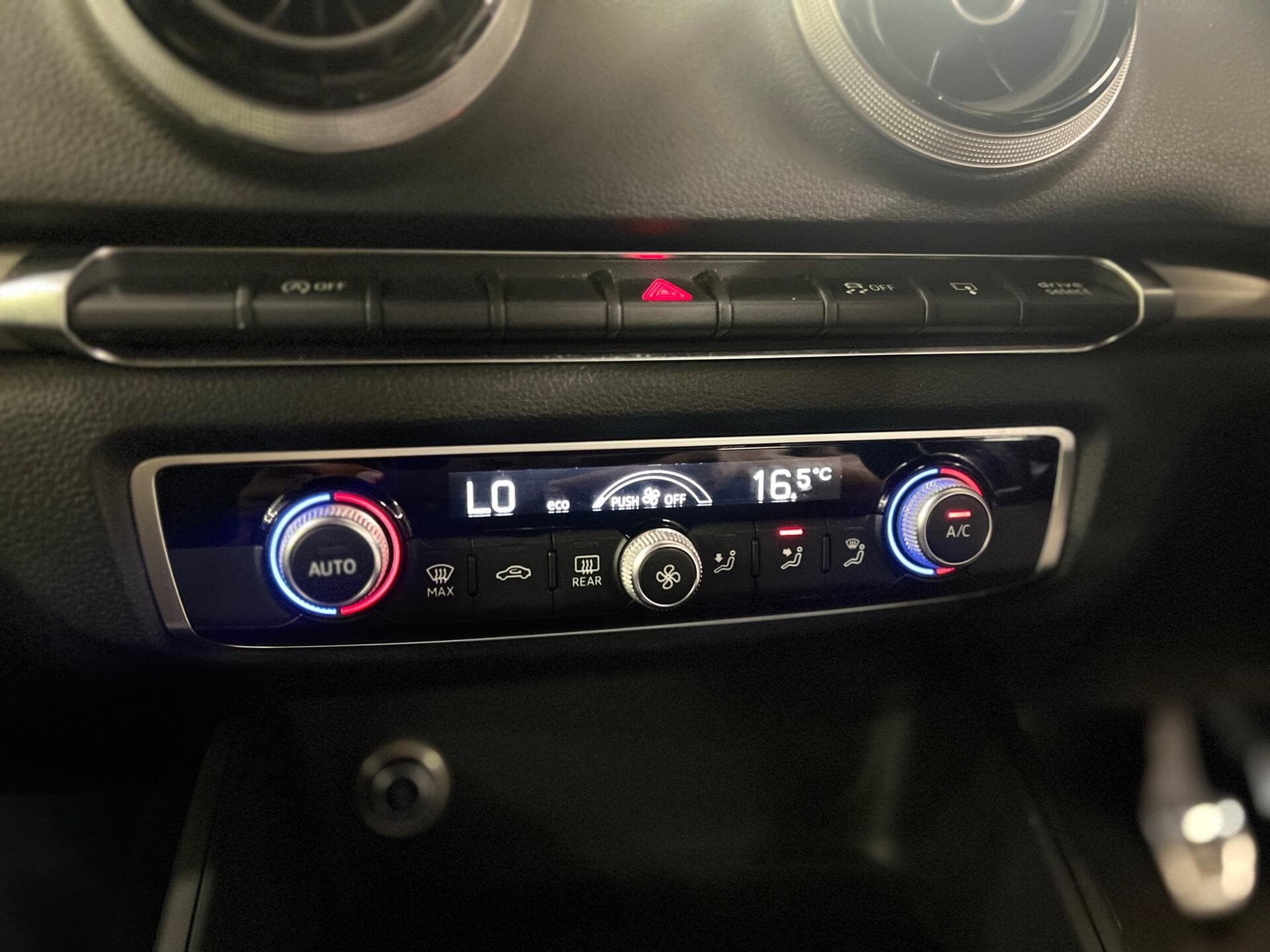 2017 Audi A3 - Image 38