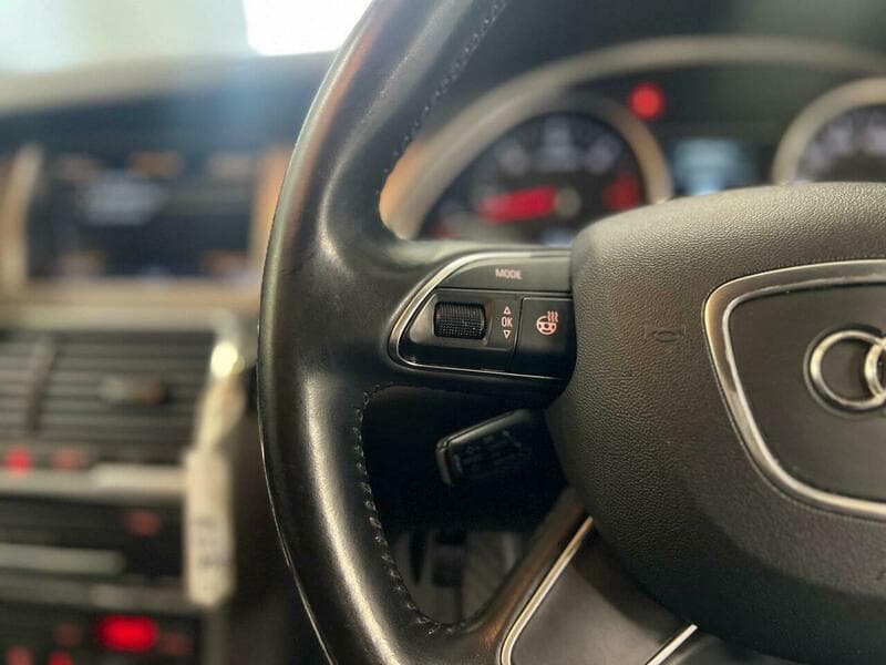 2015 Audi Q7 - Image 28