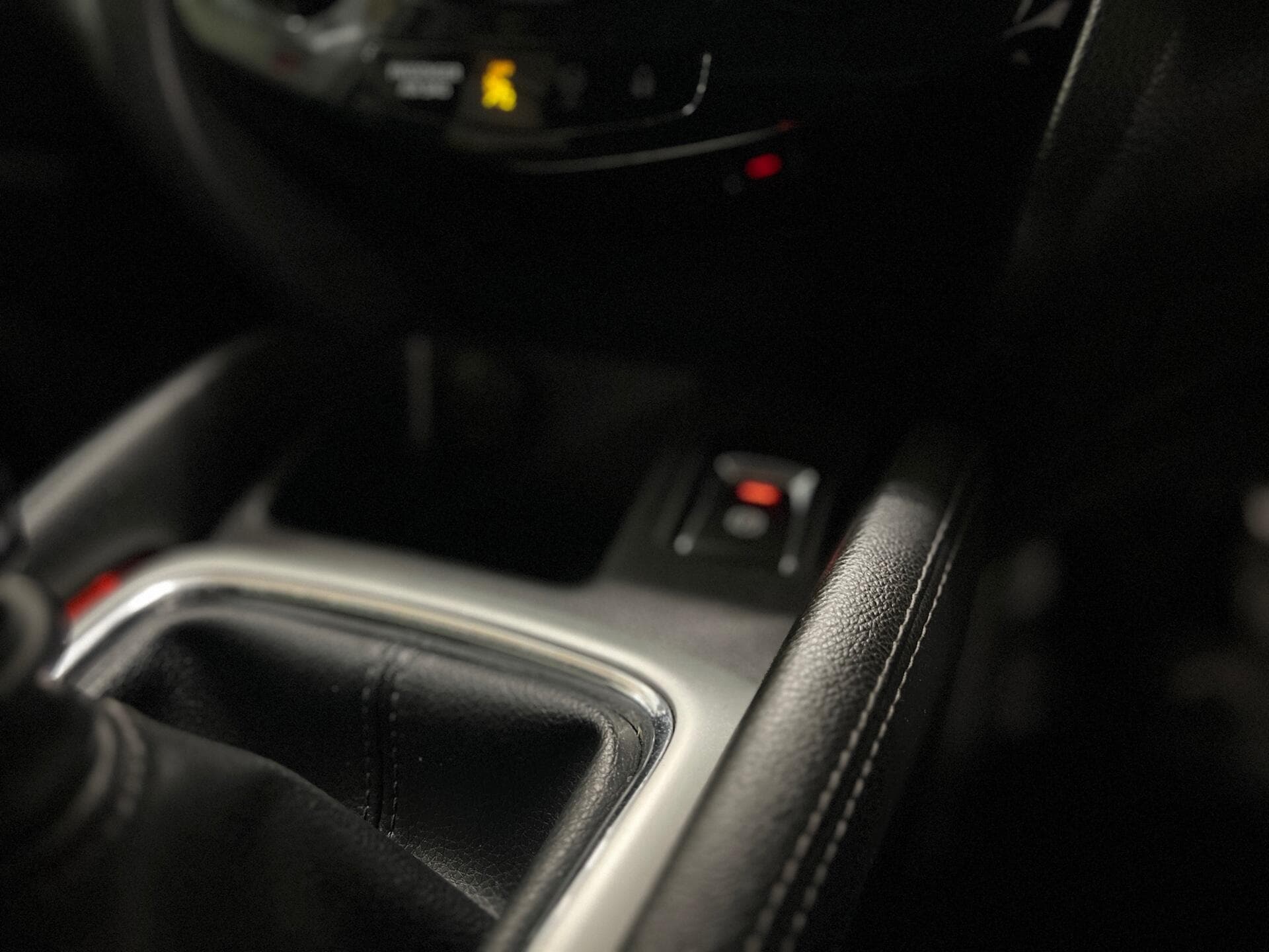 2015 Nissan Qashqai - Image 40