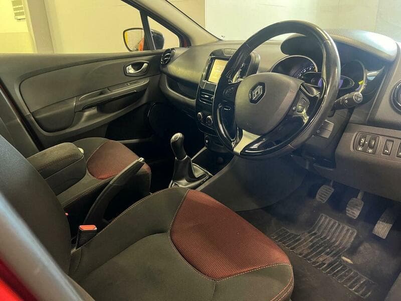 2016 Renault Clio - Image 24