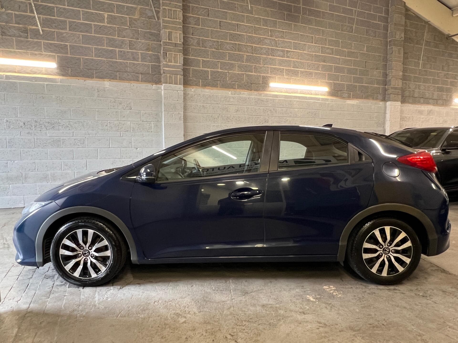 2013 Honda Civic - Image 8