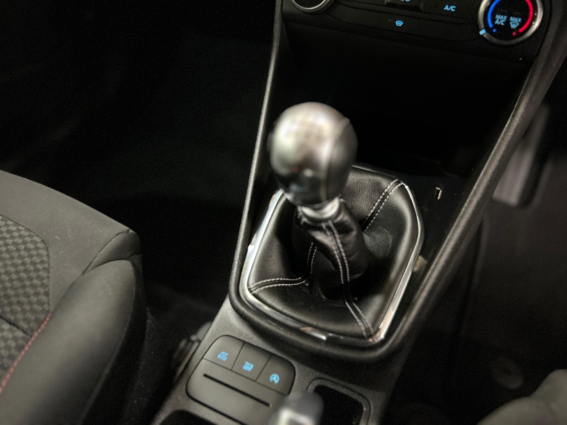 2018 Ford Fiesta - Image 43