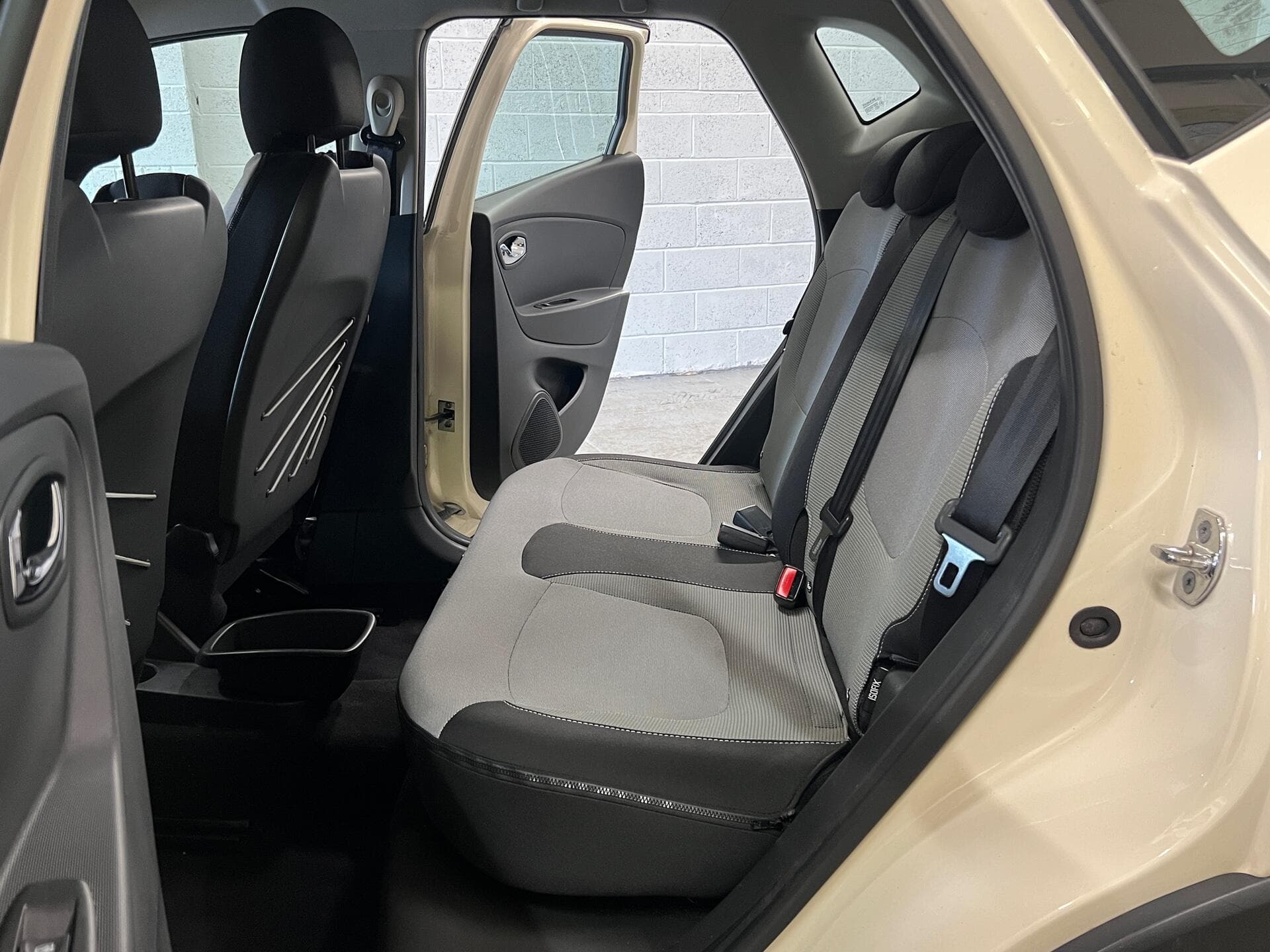 2014 Renault Captur - Image 36