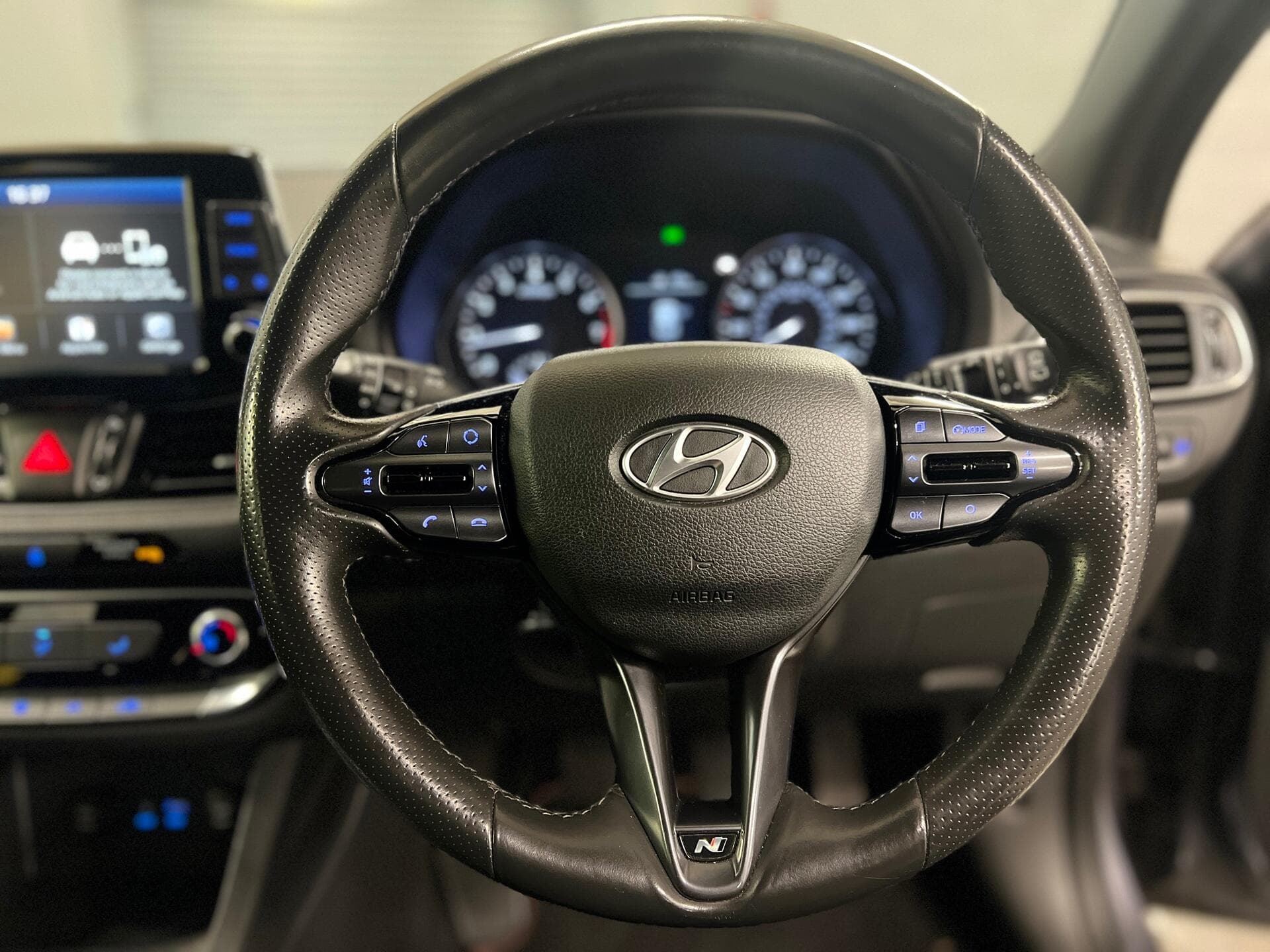 2019 Hyundai i30 - Image 38