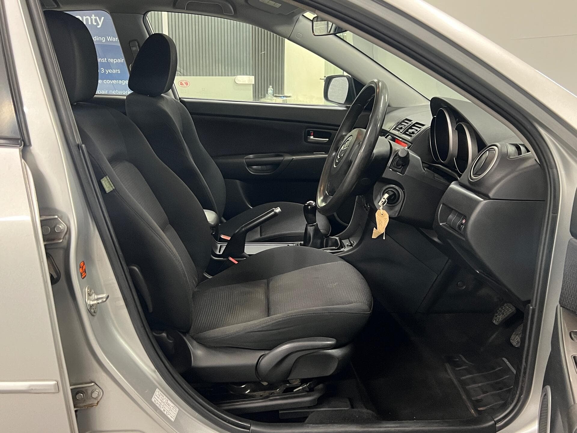 2008 Mazda Mazda3 - Image 17