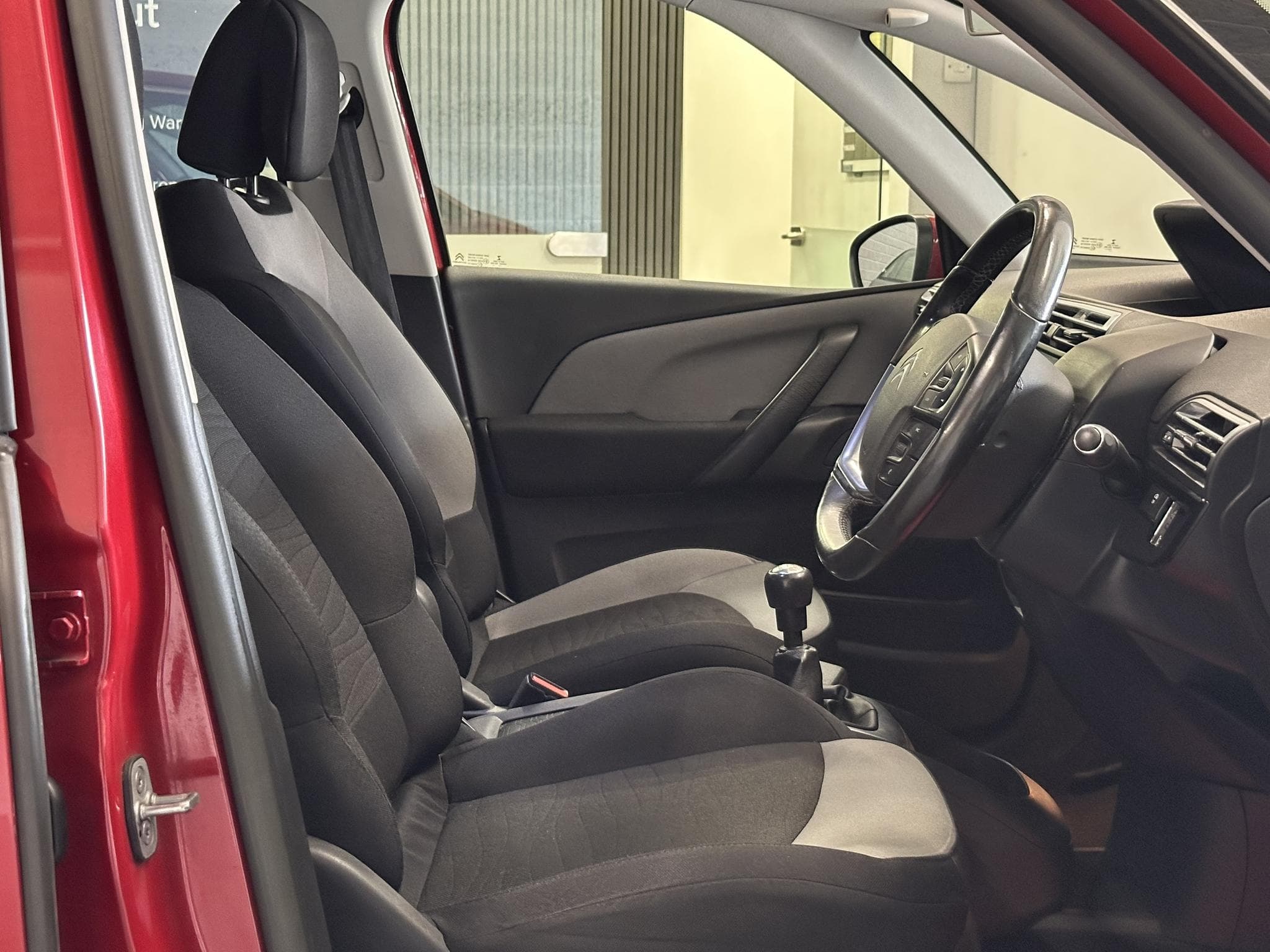 2014 Citroen C4 Picasso - Image 32