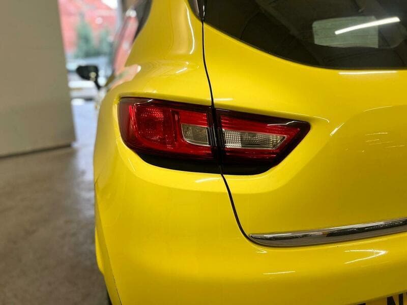 2013 Renault Clio - Image 14