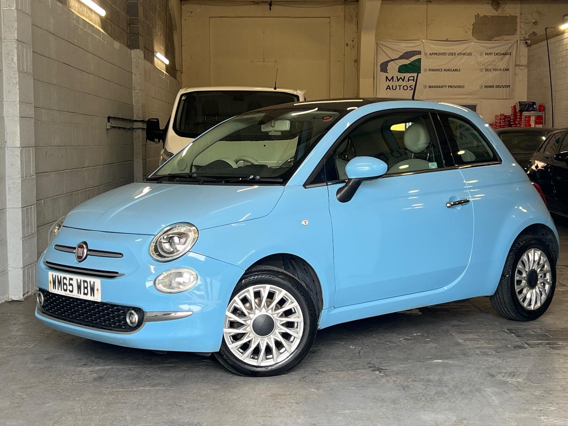 2015 Fiat 500 - Image 12