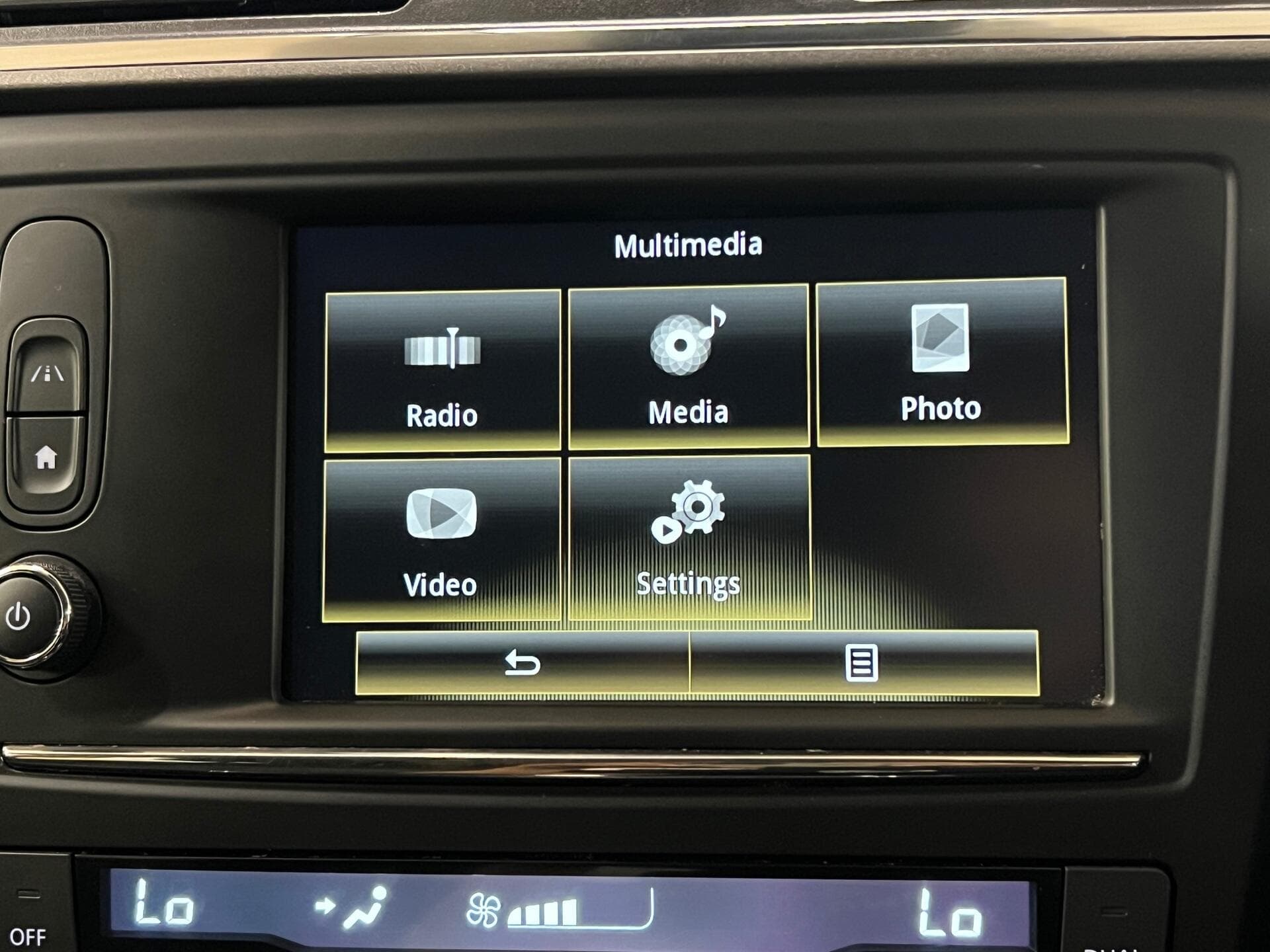 2017 Renault Kadjar - Image 39