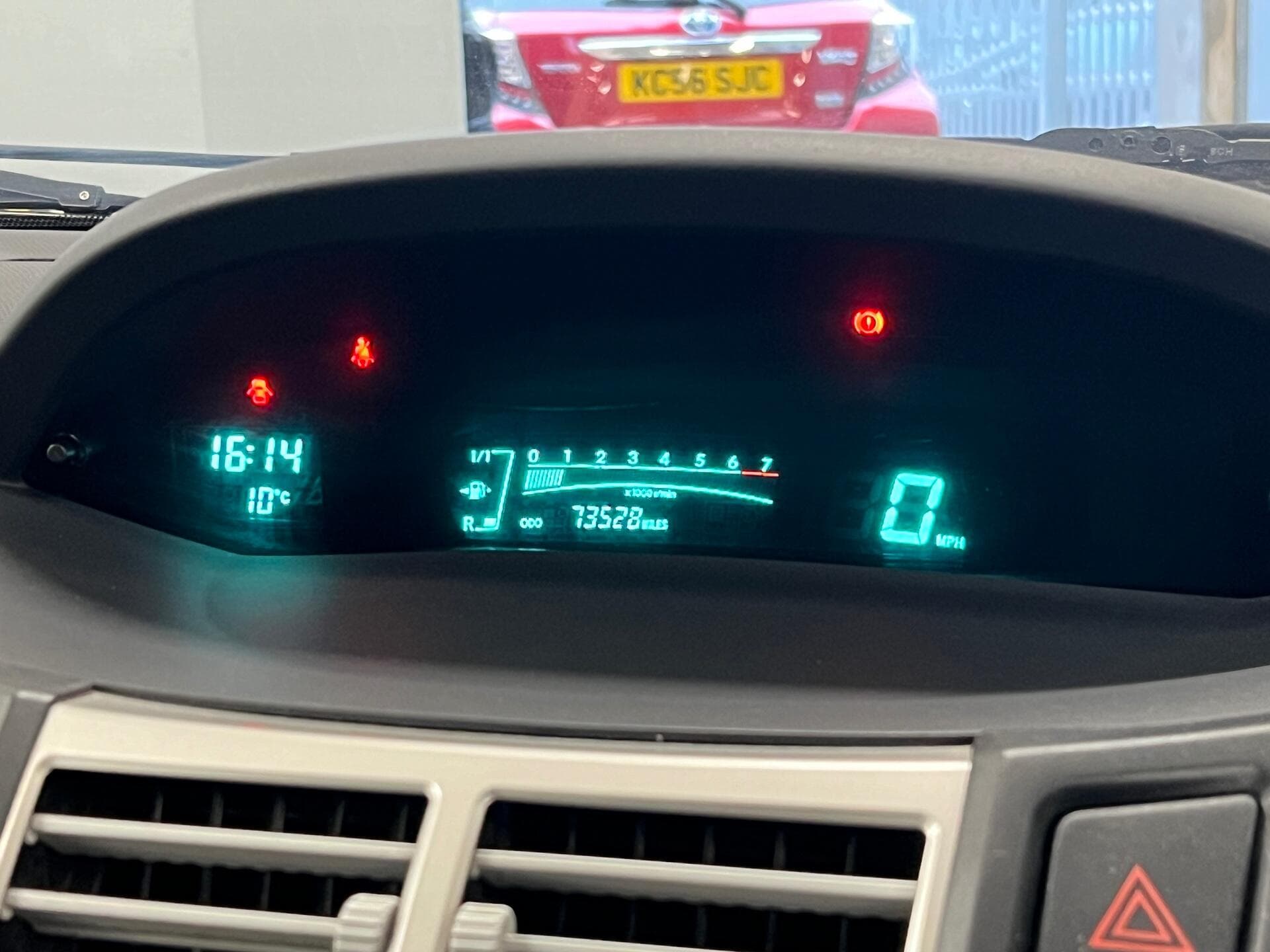 2008 Toyota Yaris - Image 26