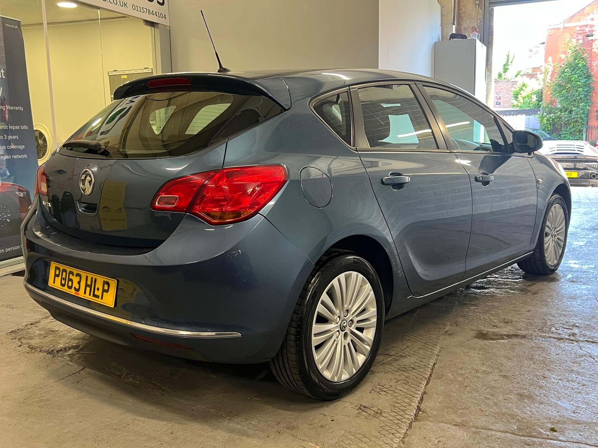2013 Vauxhall Astra - Image 7