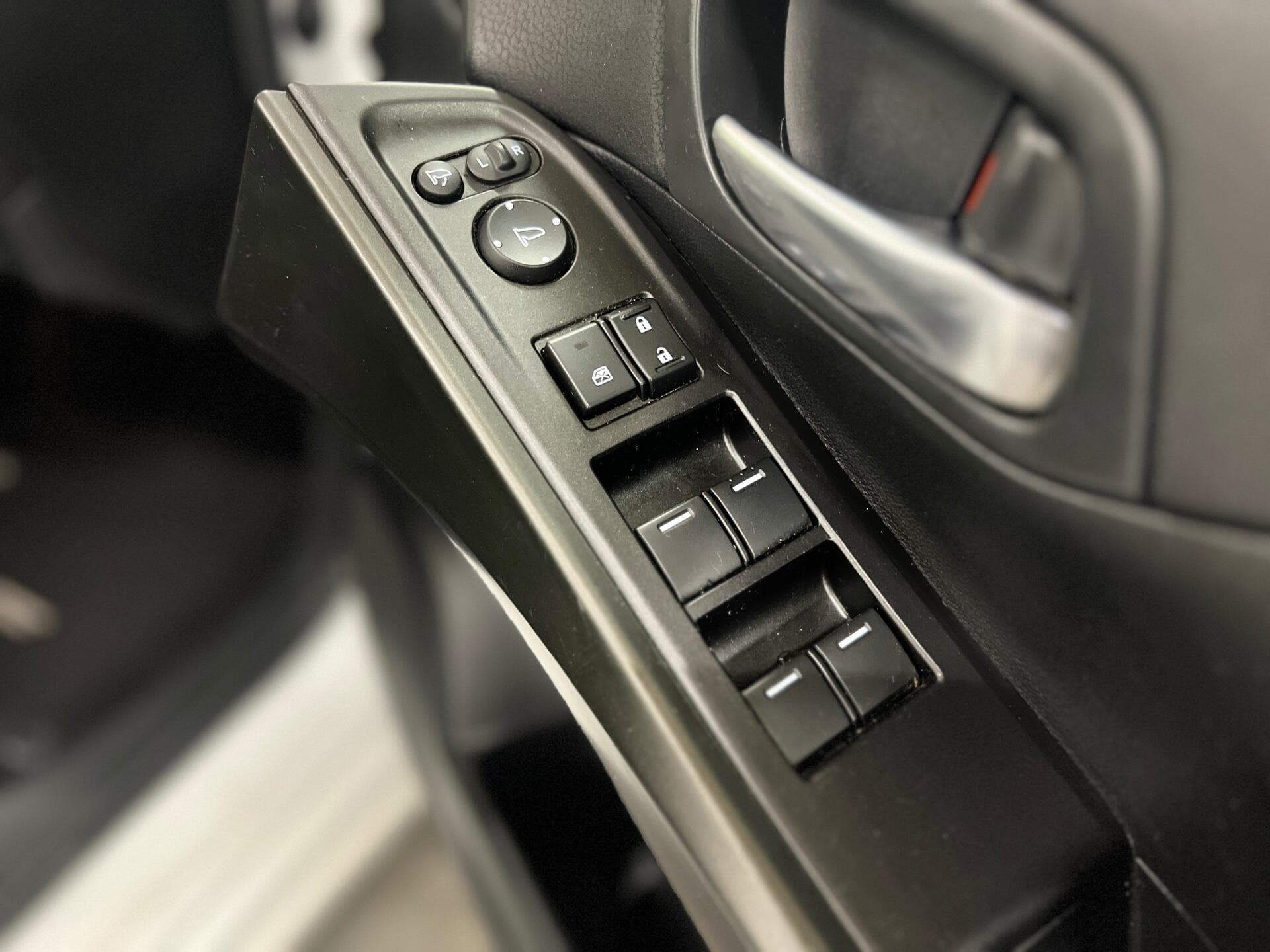 2015 Honda Civic - Image 26