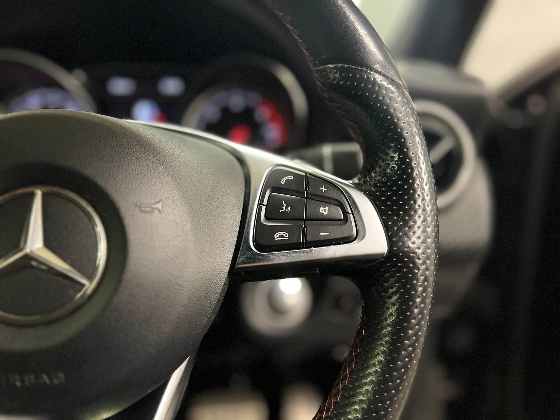 2017 Mercedes-Benz A Class - Image 32