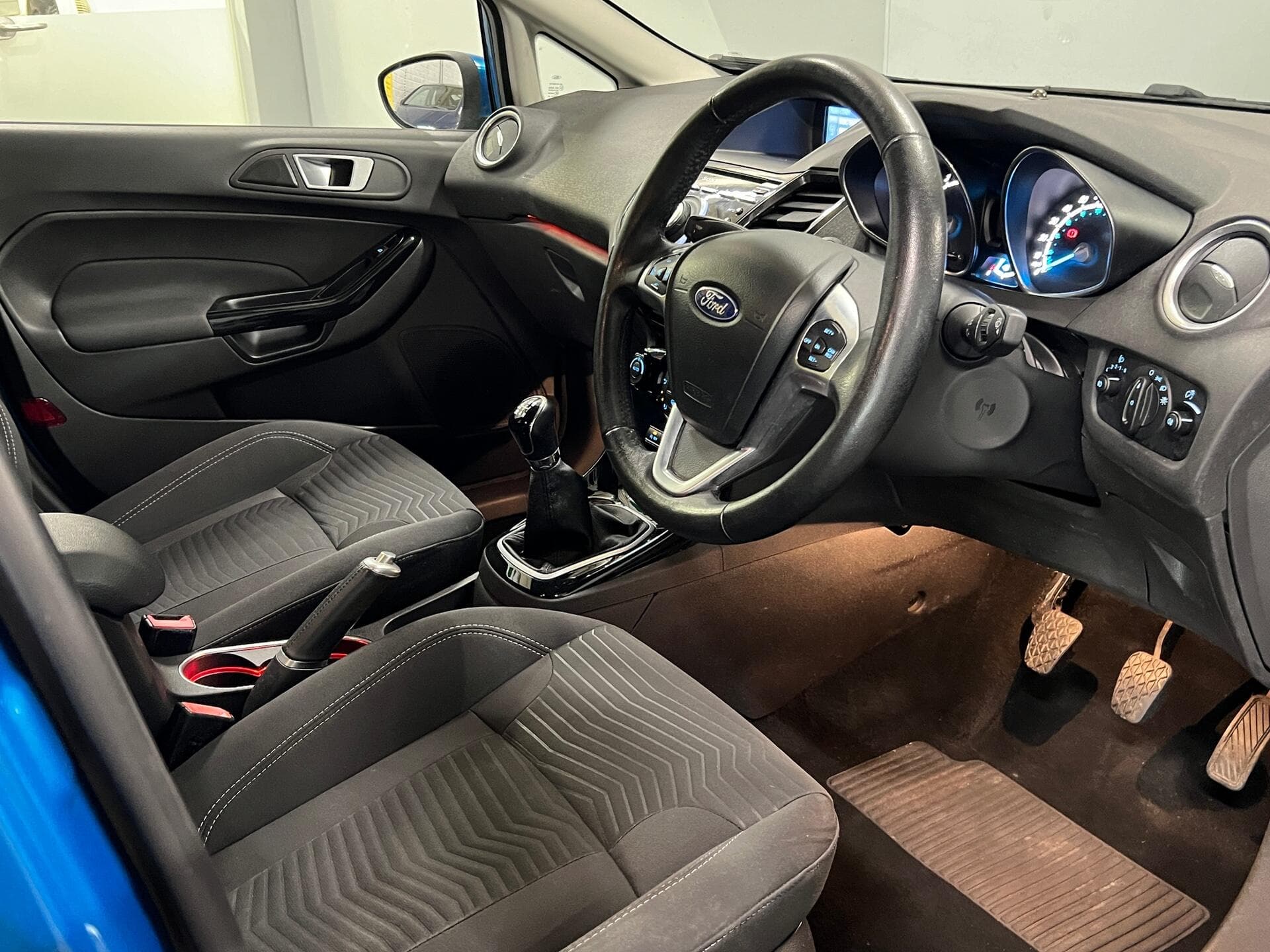 2014 Ford Fiesta - Image 23