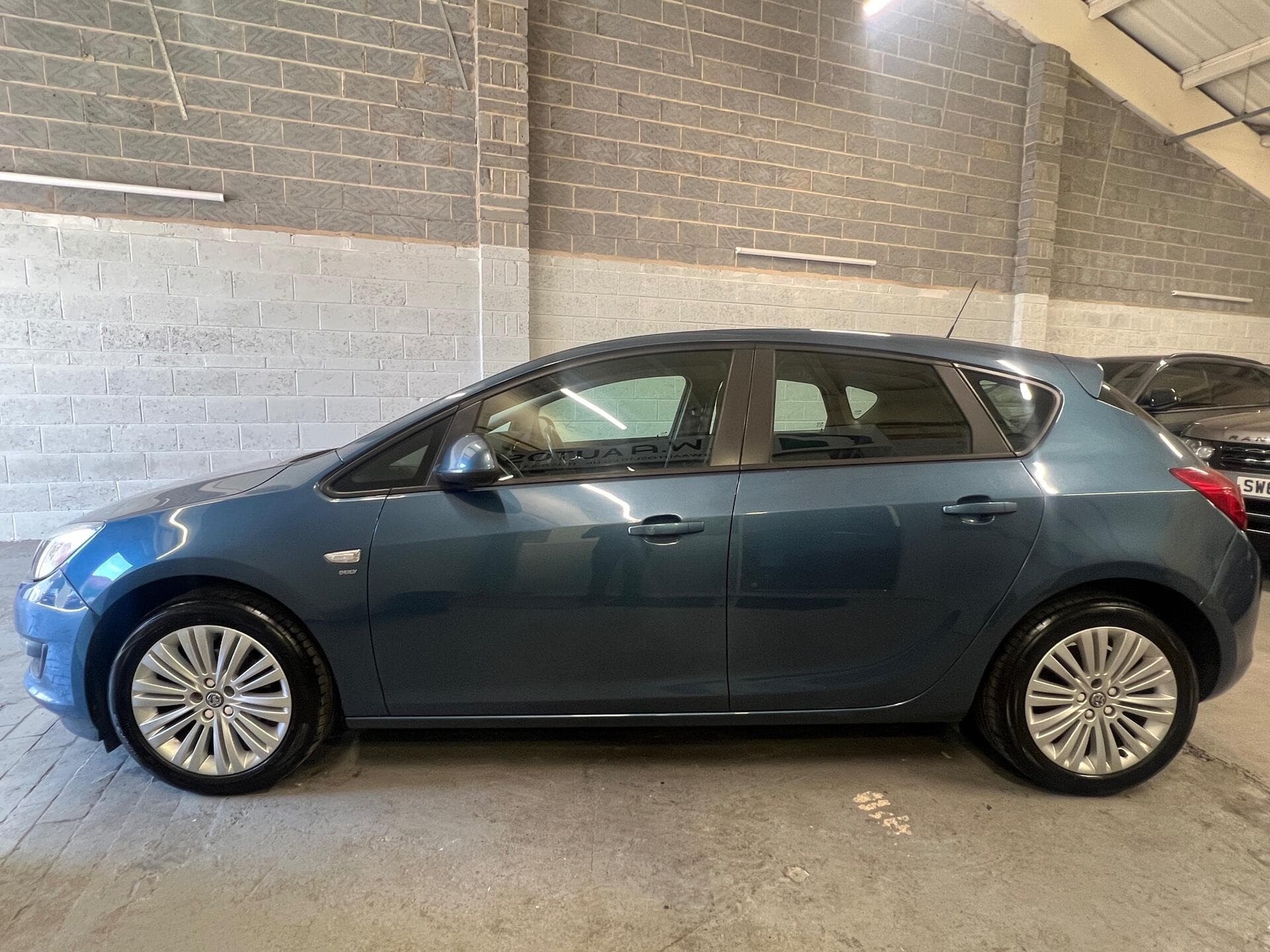 2013 Vauxhall Astra - Image 10