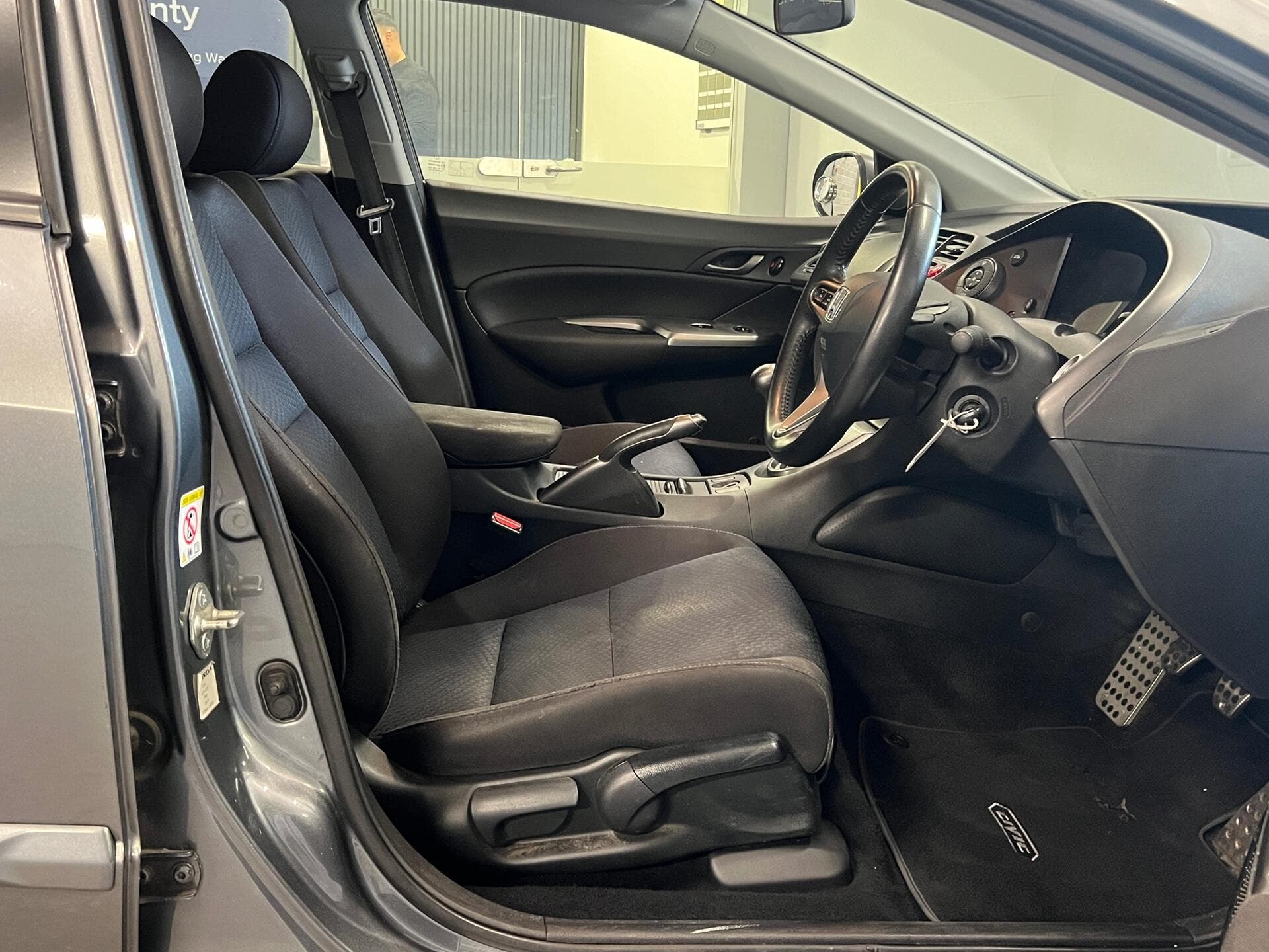 2009 Honda Civic - Image 16