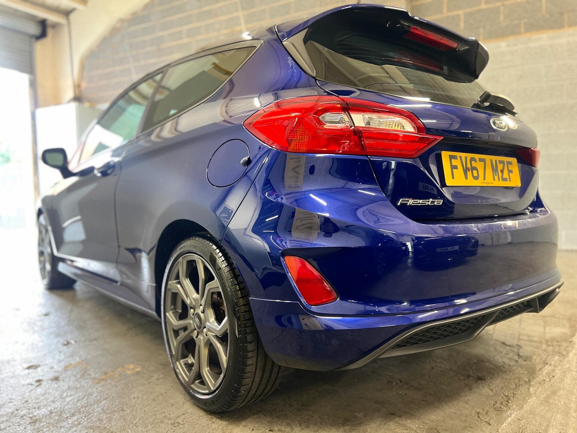 2018 Ford Fiesta - Image 10