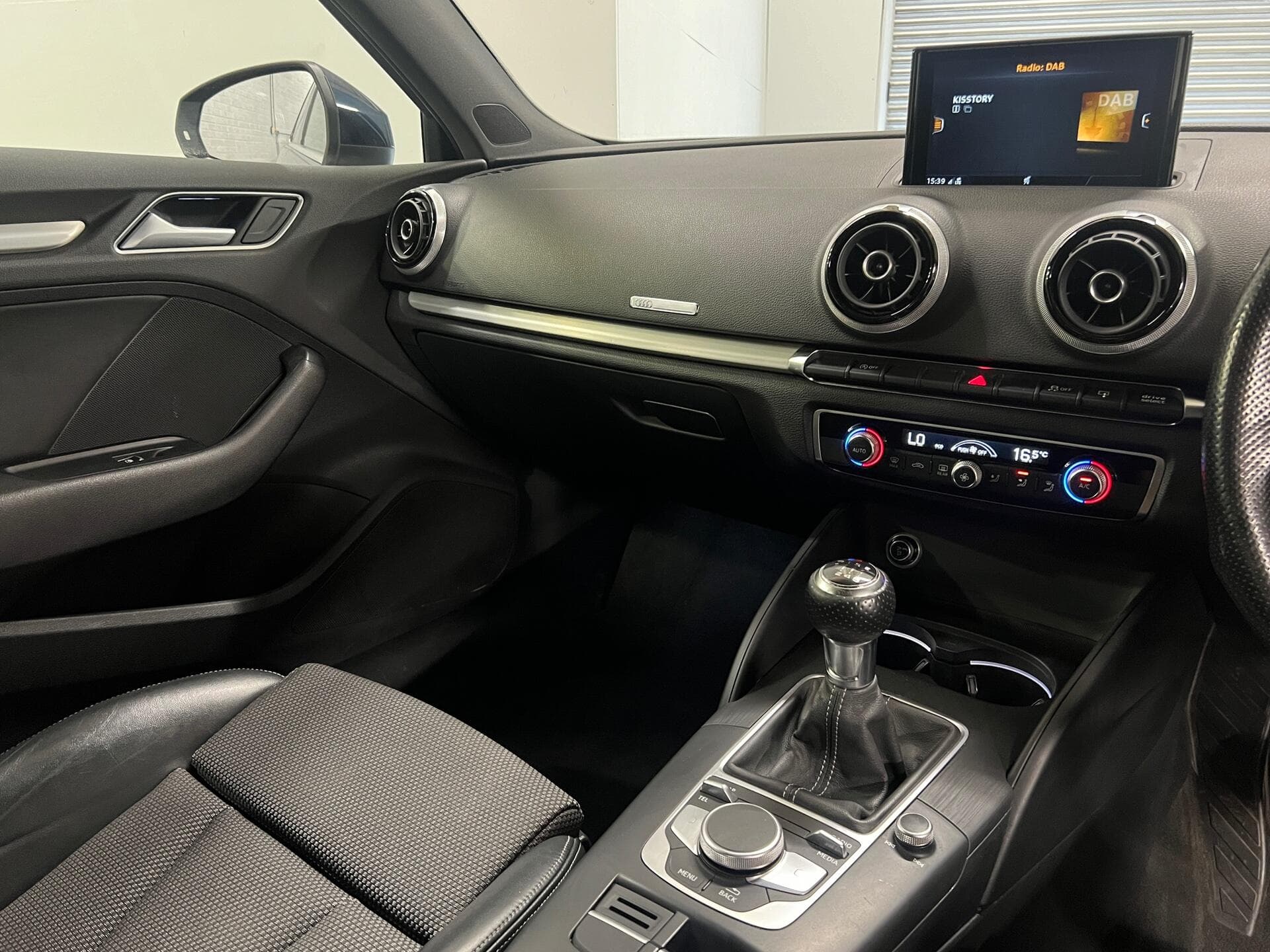 2017 Audi A3 - Image 34
